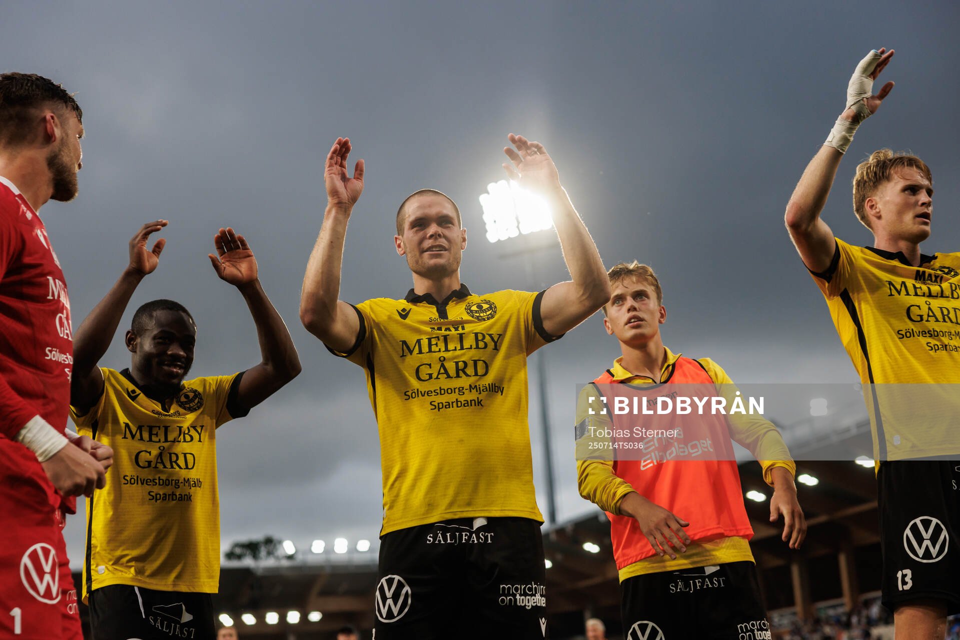 Mjällbys Jacob Bergström  jublar
