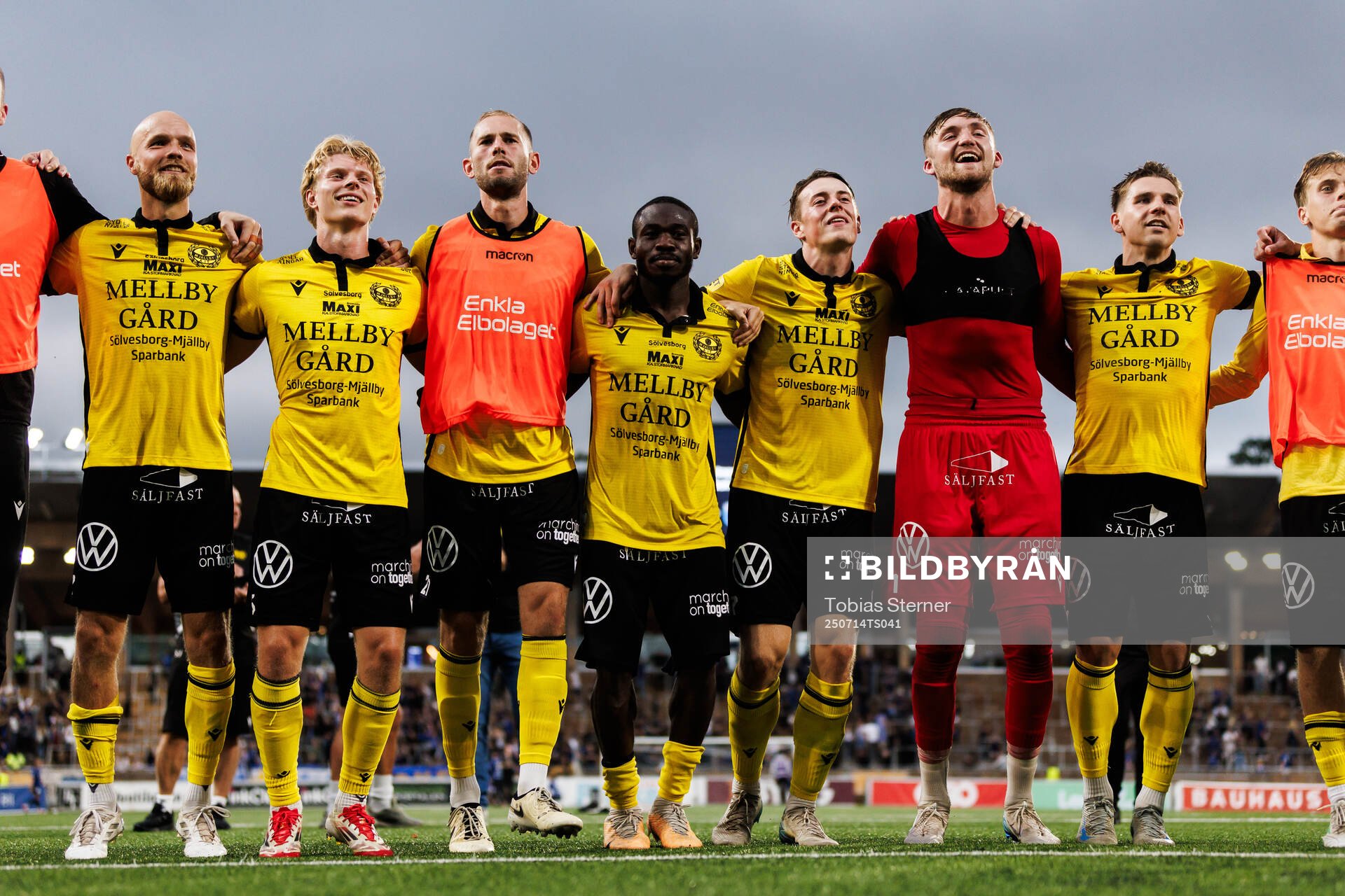 Mjällbys Viktor Gustafson, Bork Bang Kittilsen, Adam