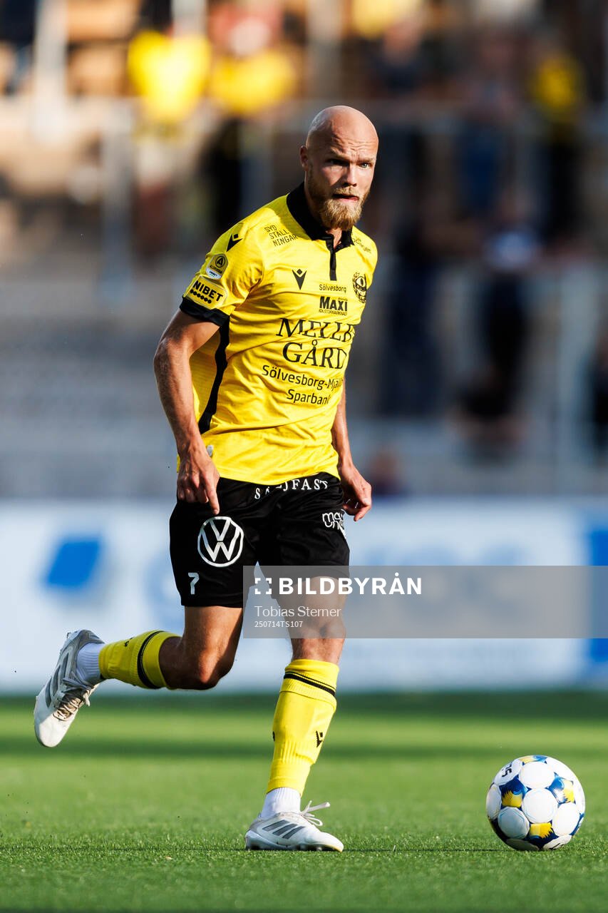 Mjällbys Viktor Gustafson