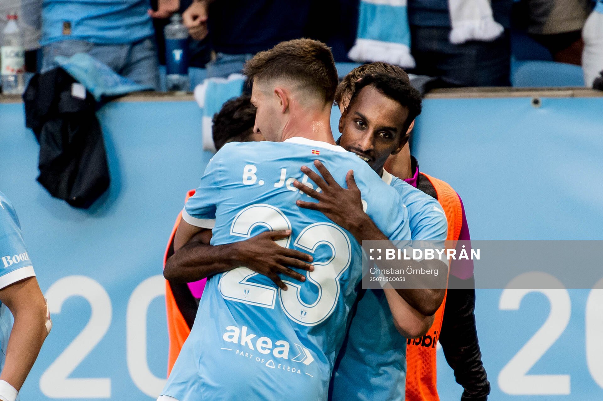 Taha Ali of Malmö FF celebrate with Lasse Berg Johnsen of