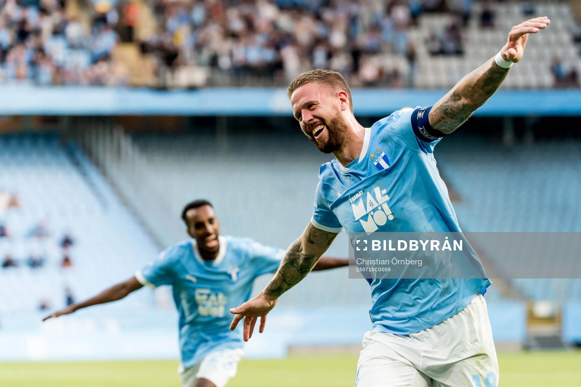 Pontus Jansson celebrate