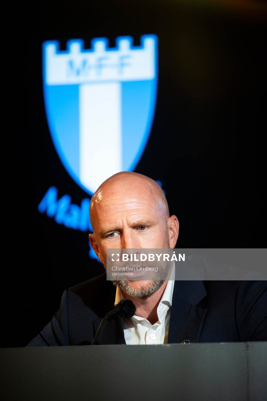 Head coach Henrik Rydström of Malmö FF