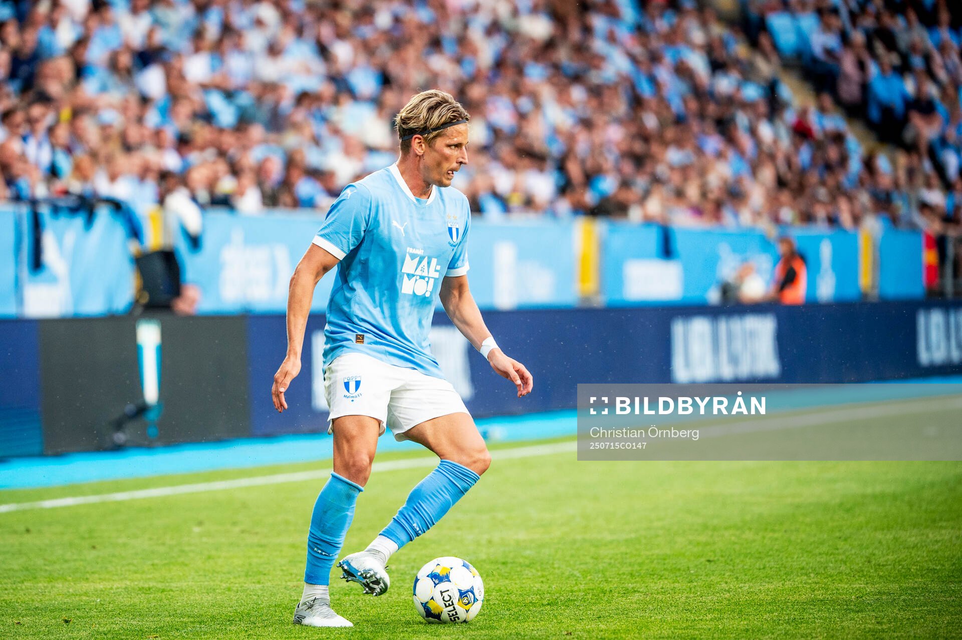Jens Stryger Larsen of Malmö FF