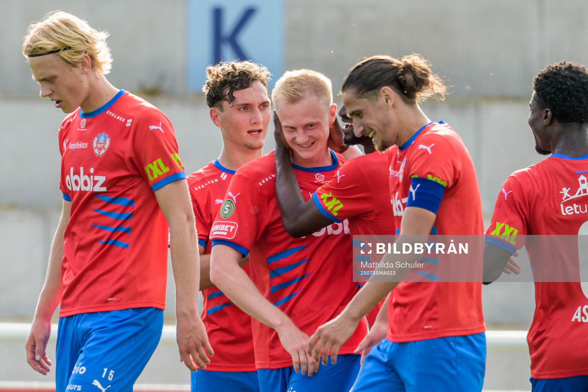 Helsingborgs Oscar Aga jublar