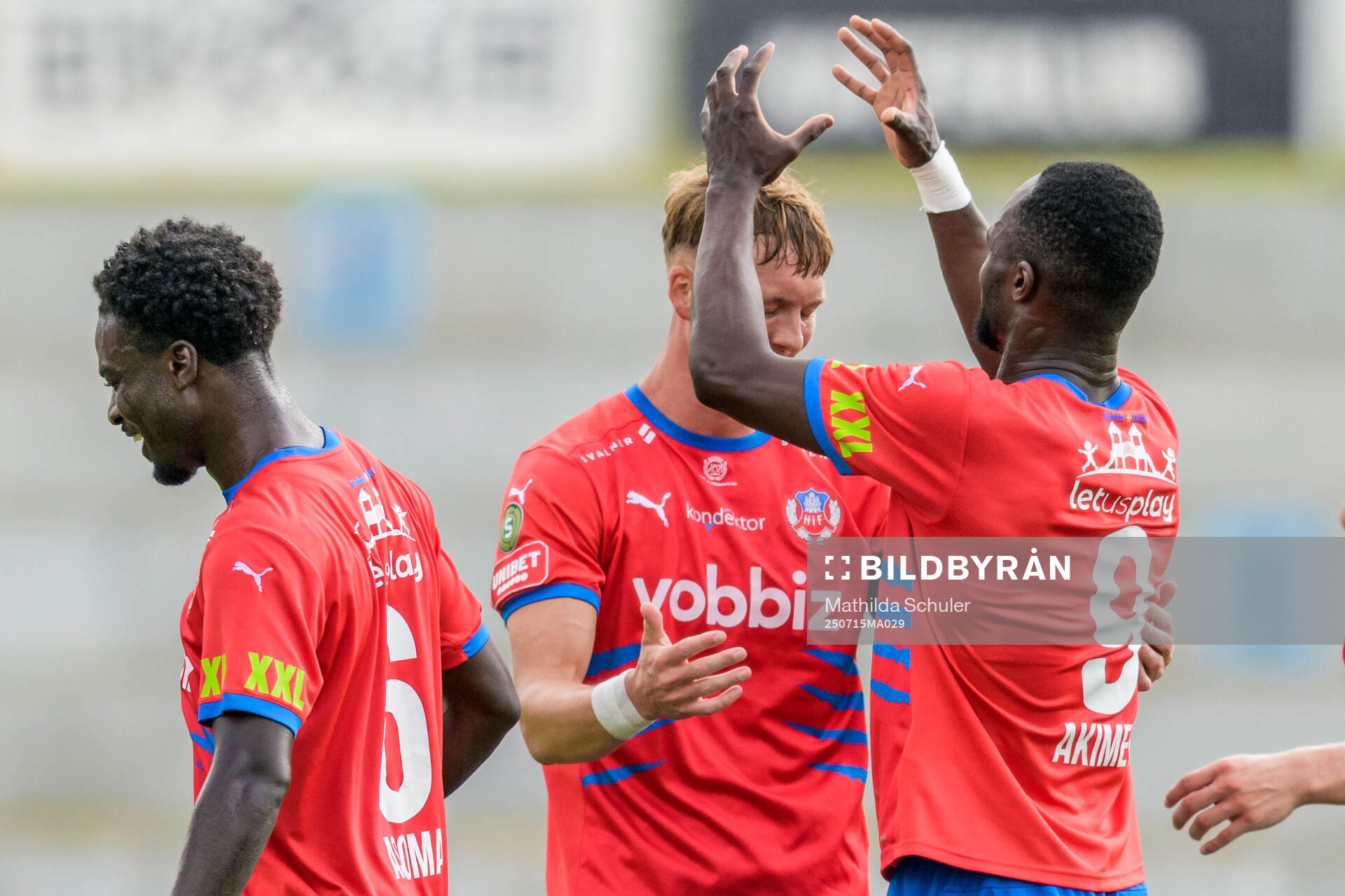 Helsingborgs Marcus Gudmann jublar och Adam Akimey jublar