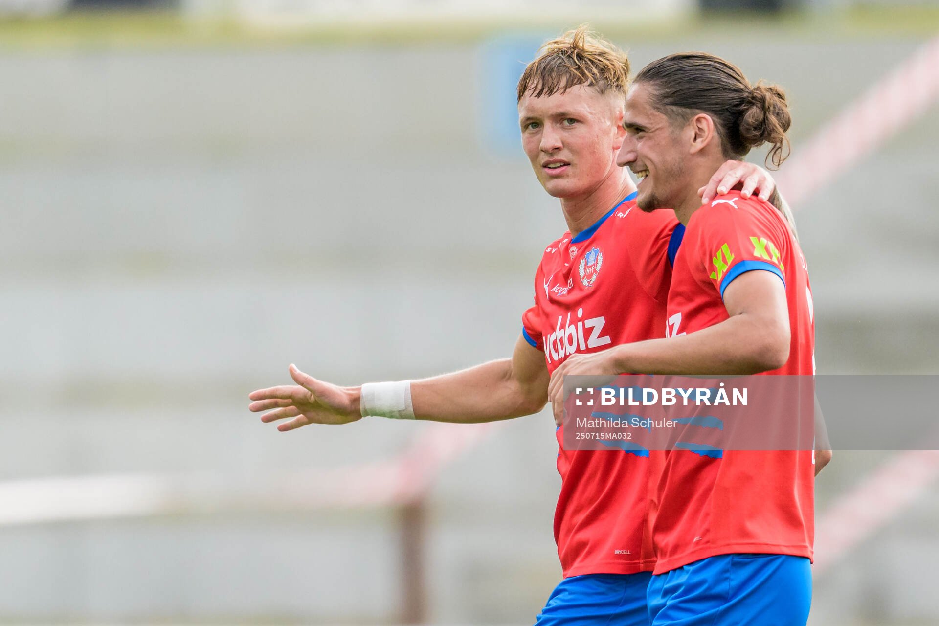 Helsingborgs Marcus Gudmann och Ervin Gigovic jublar