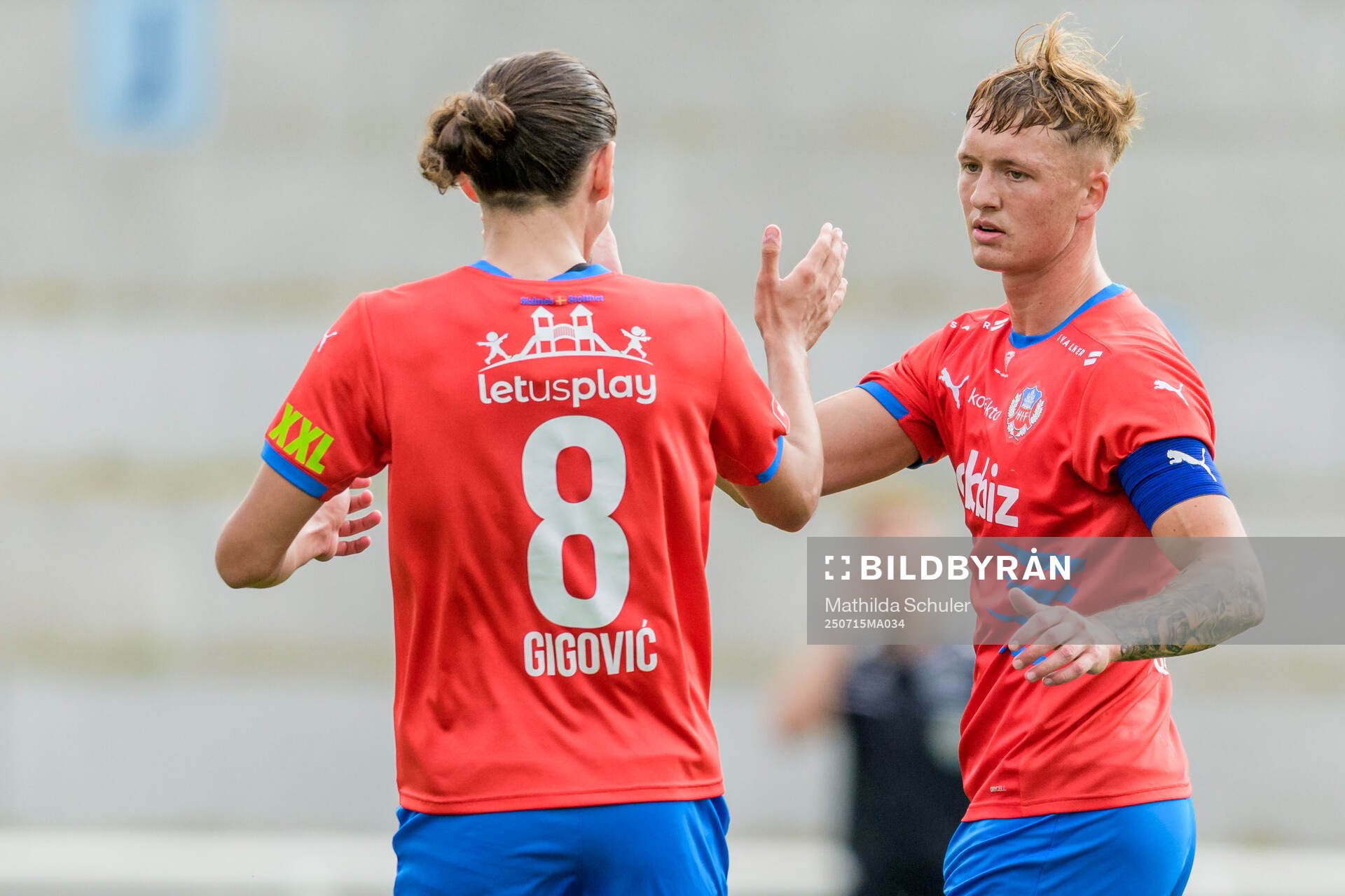 Helsingborgs Ervin Gigovic och Marcus Gudmann jublar