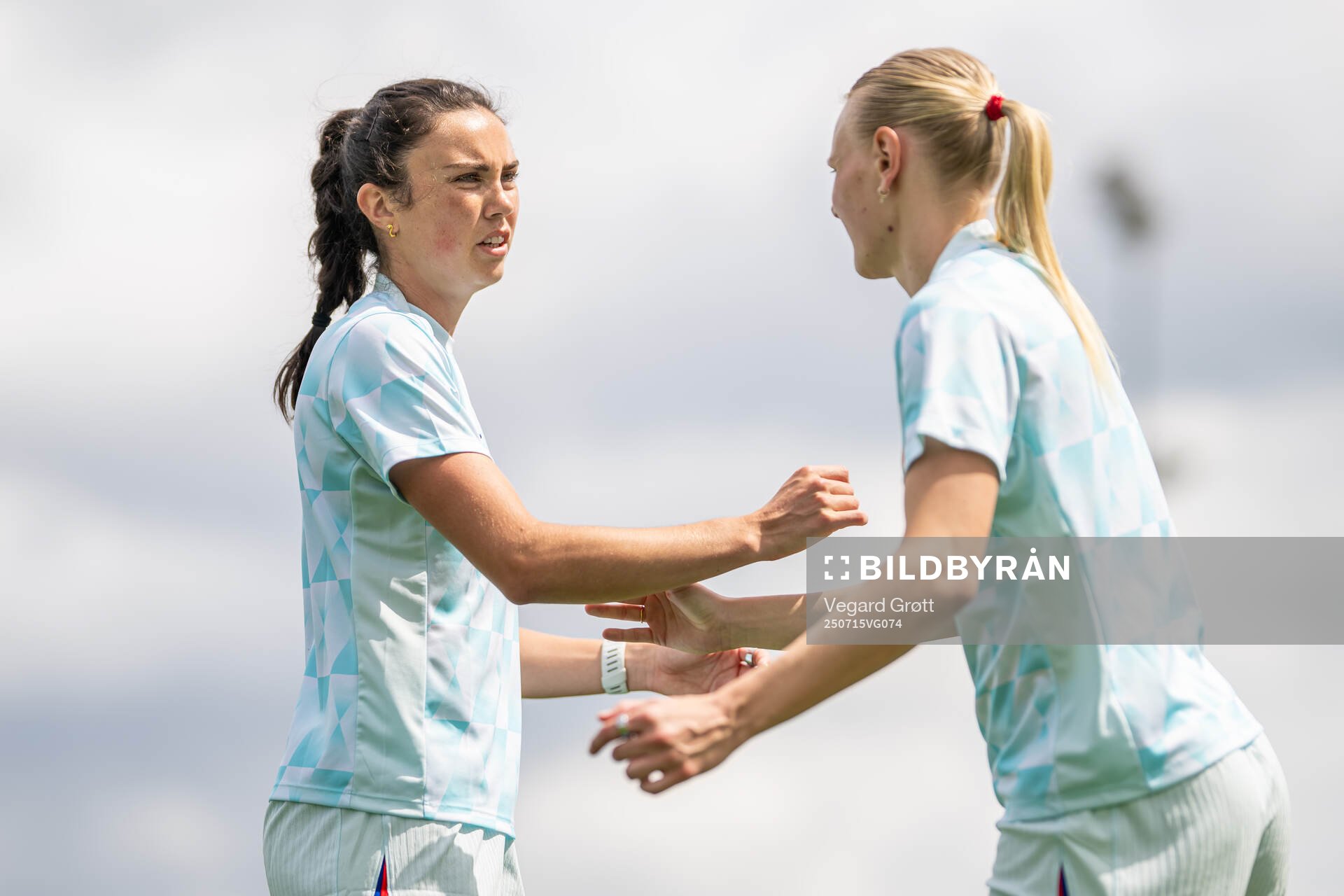 Ingrid Syrstad Engen and Karina Sævik of the Norwegian