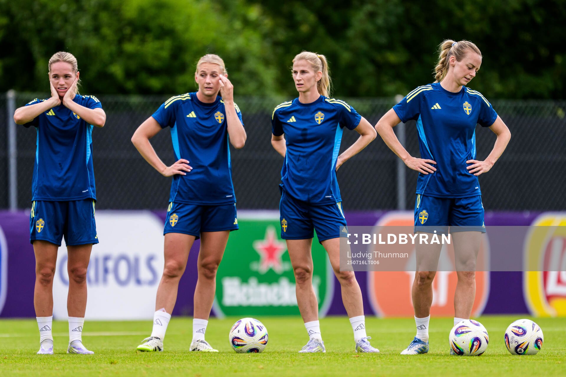 Hanna Lundkvist, Stina Blackstenius, Sofia Jakobsson and
