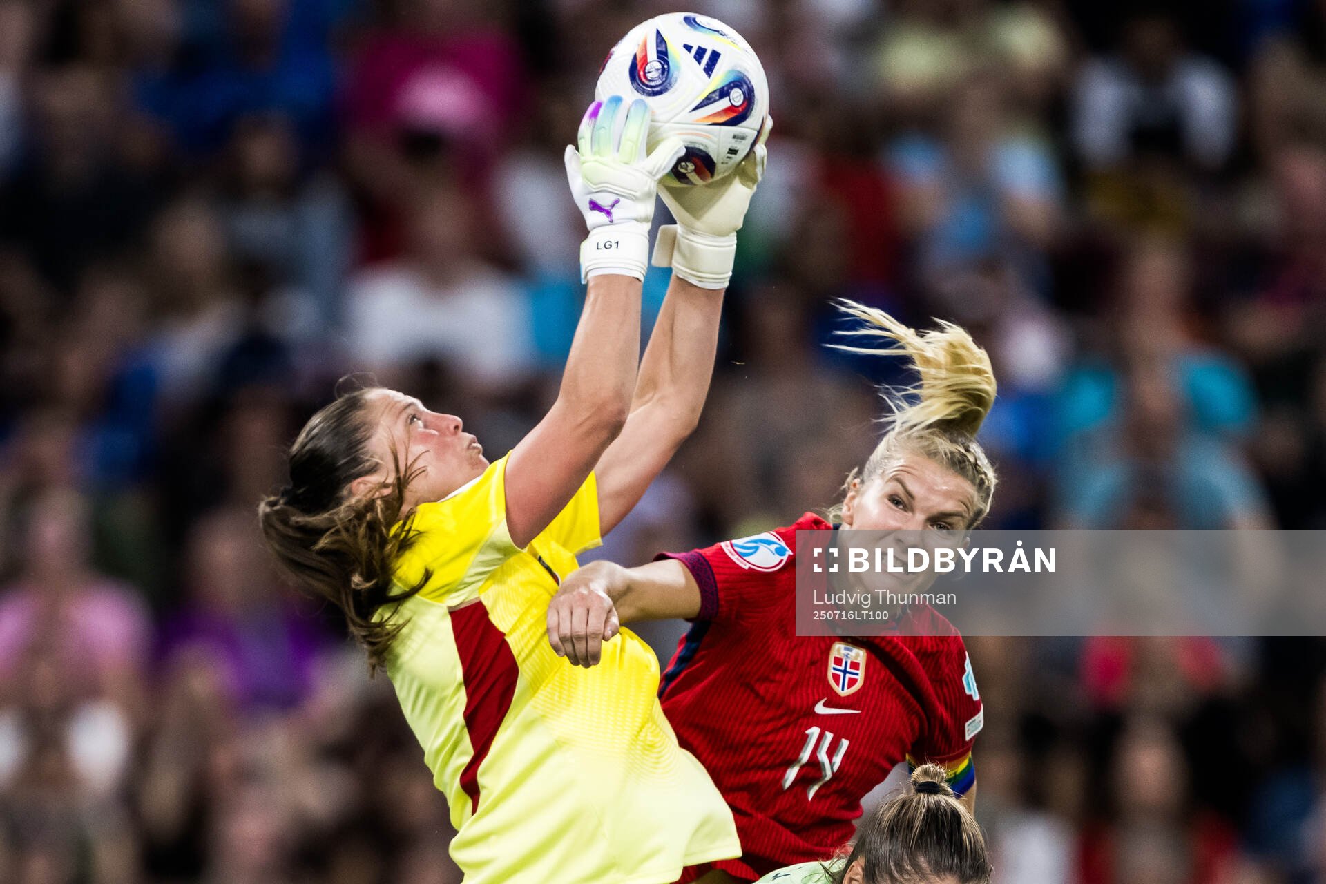 Ada Hegerberg of Norway and goalkeeper Laura Giuliani of