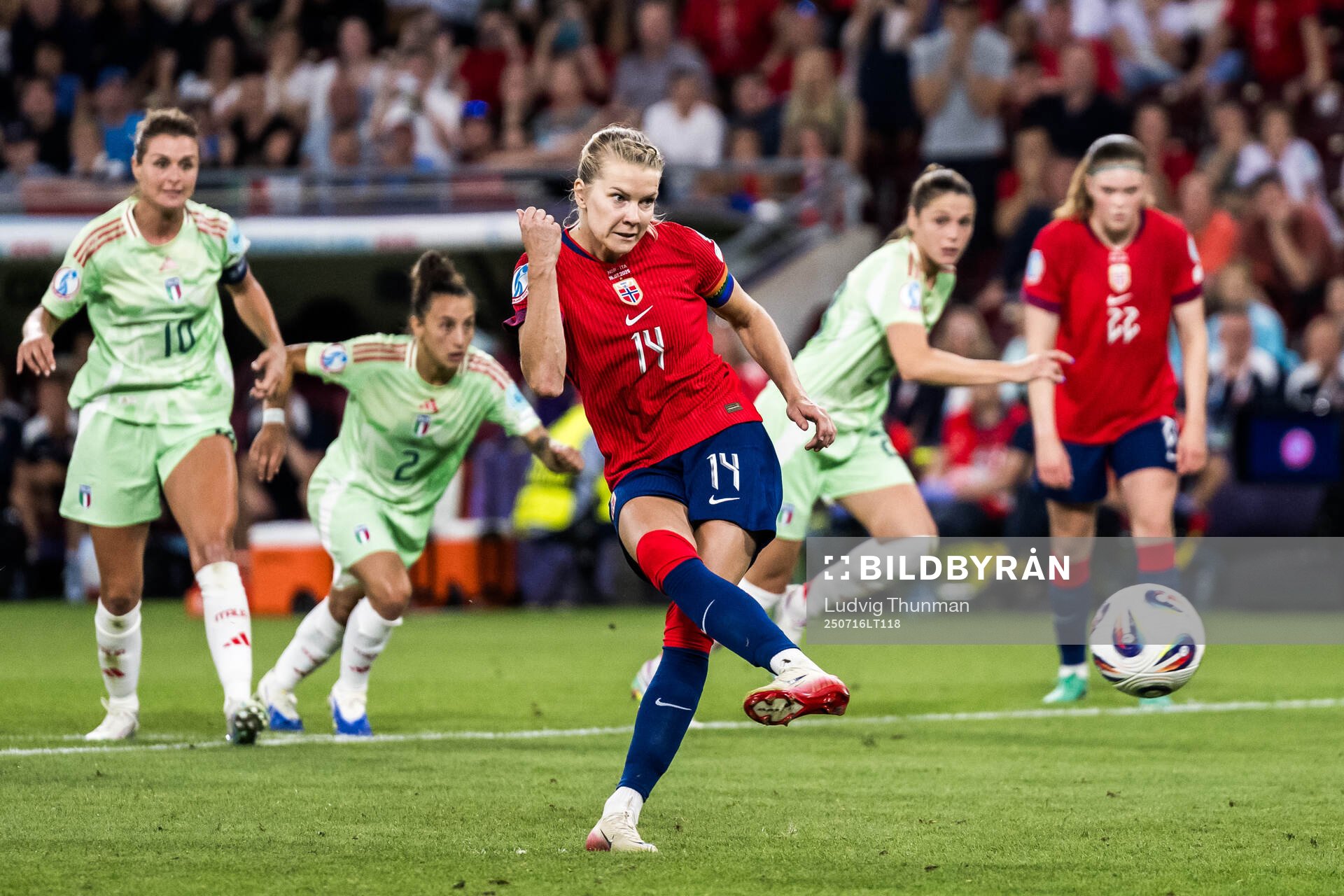 Ada Hegerberg of Norway with a penalty kick
