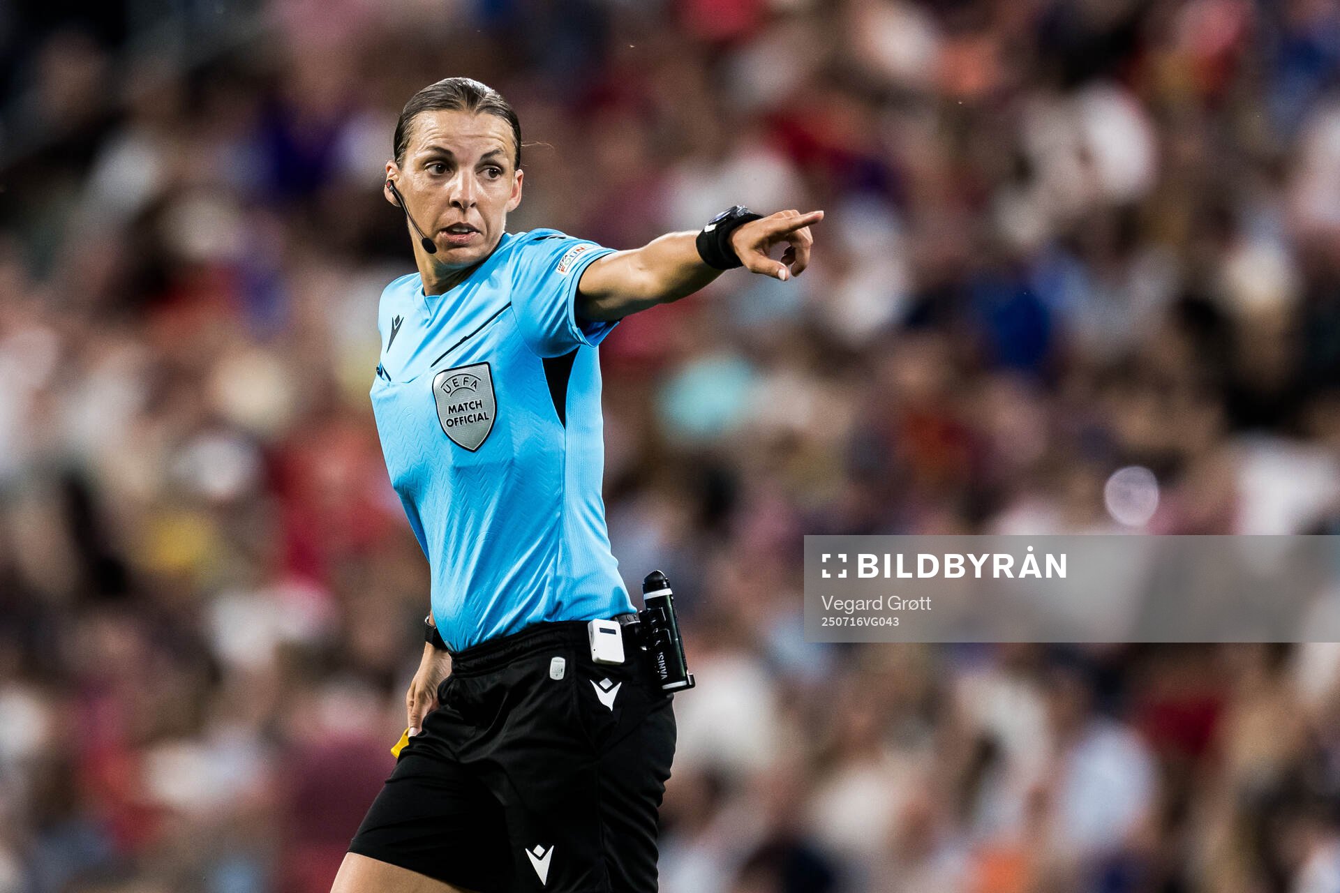 Referee Stéphanie Frappart