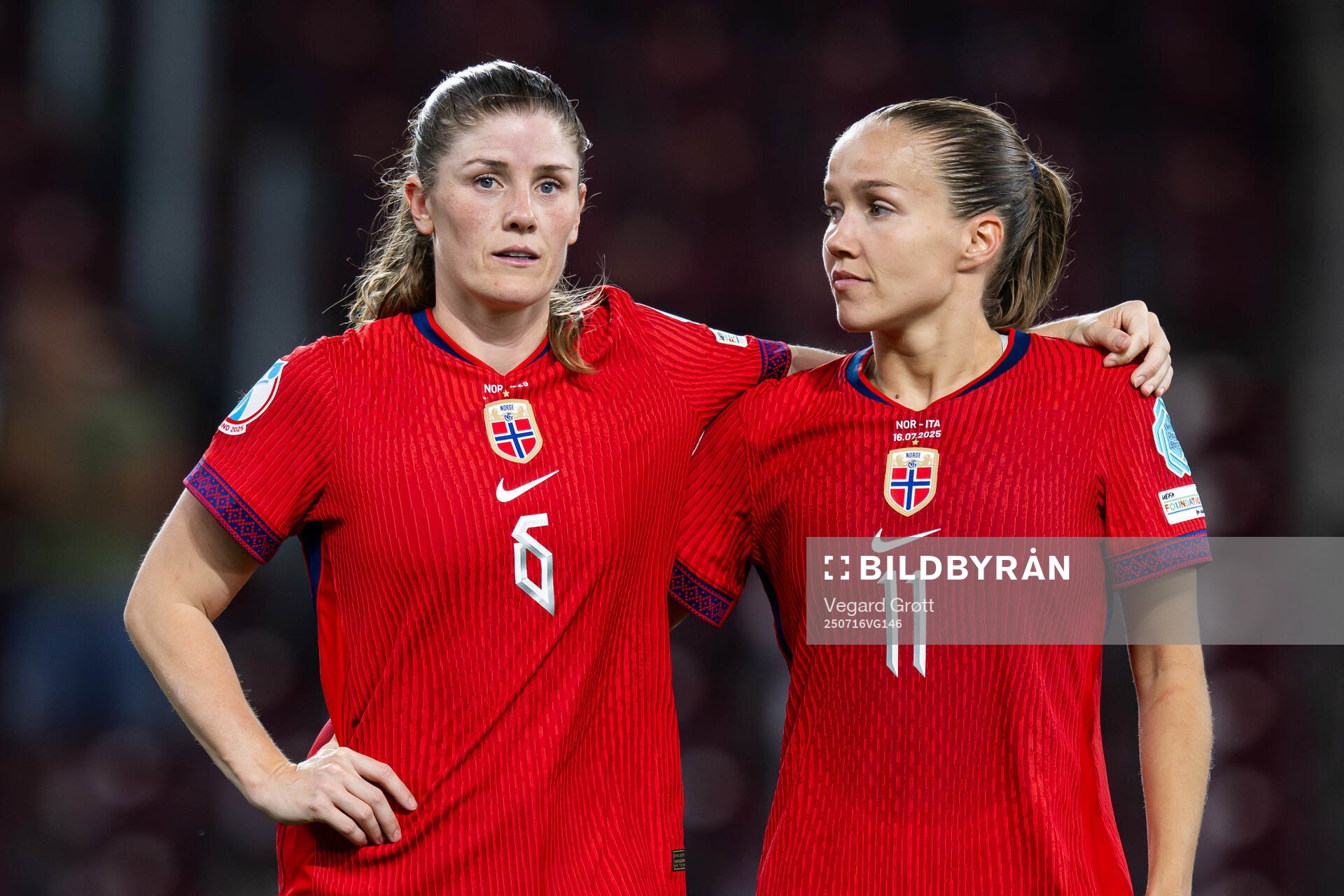 Maren Mjelde and Guro Reiten of Norway look dejected