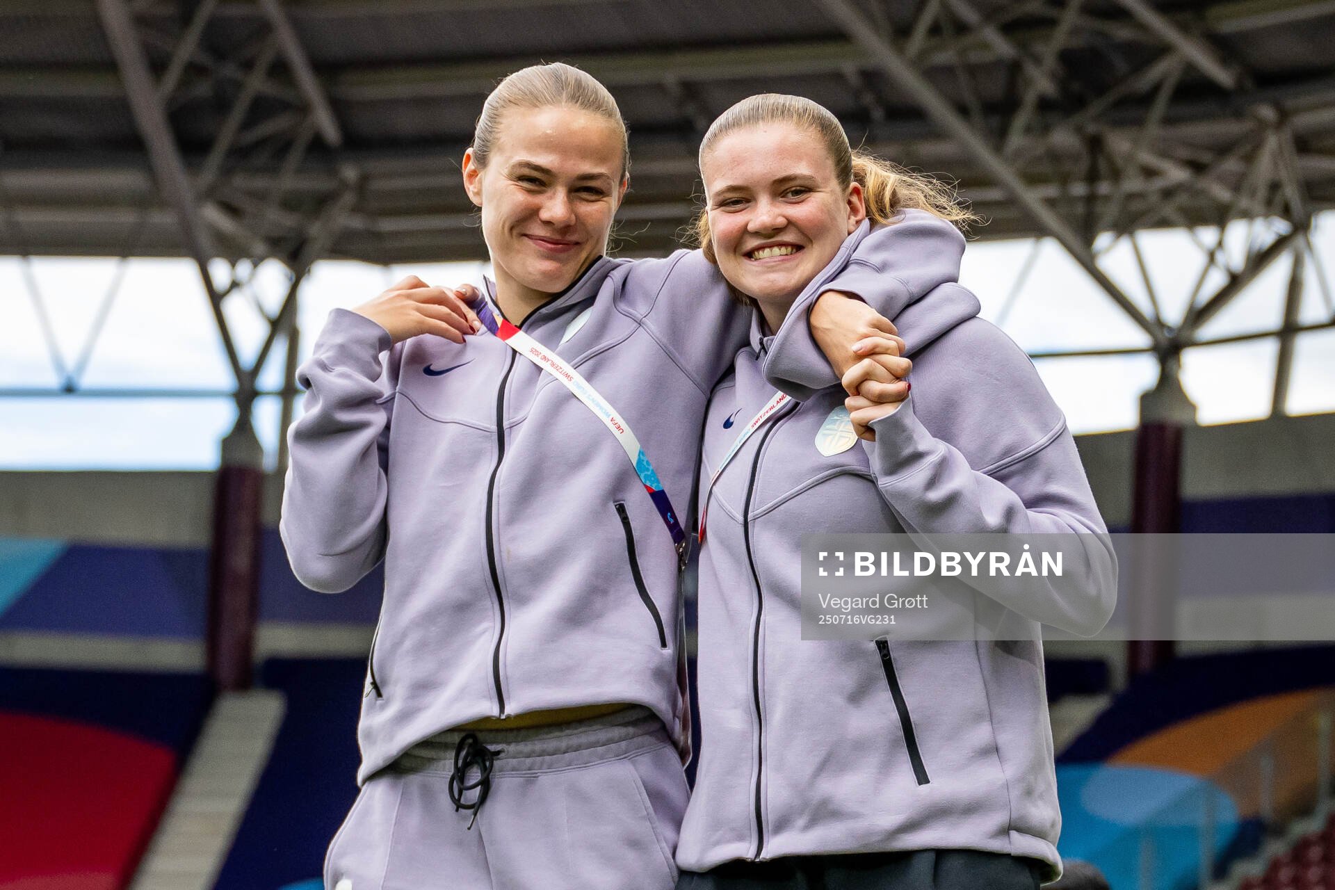 Marthine Østenstad and Signe Gaupset of Norway
