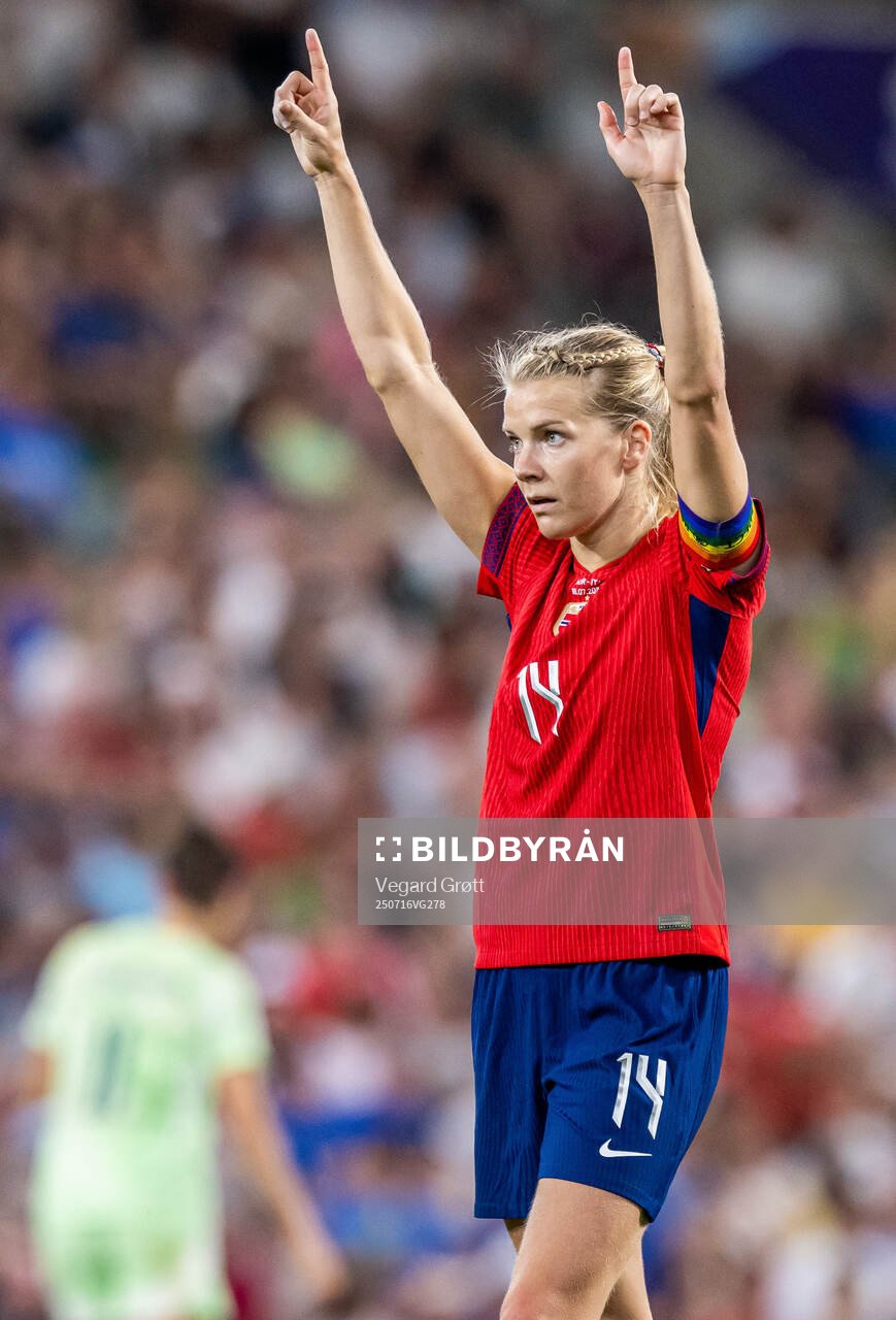 Ada Hegerberg of Norway celebrates