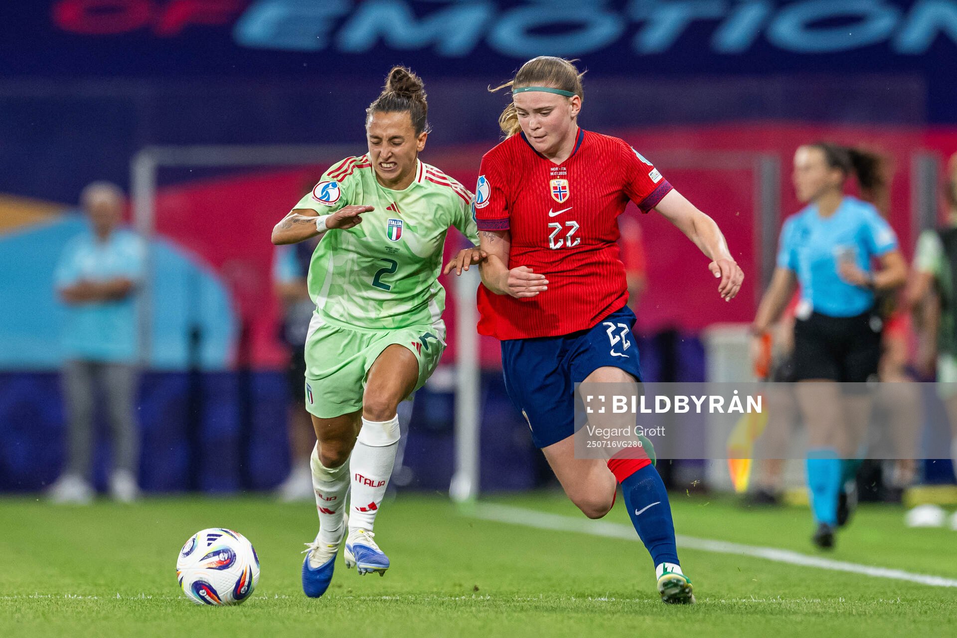 Elisabetta Oliviero of Italy and Signe Gaupset of Norway