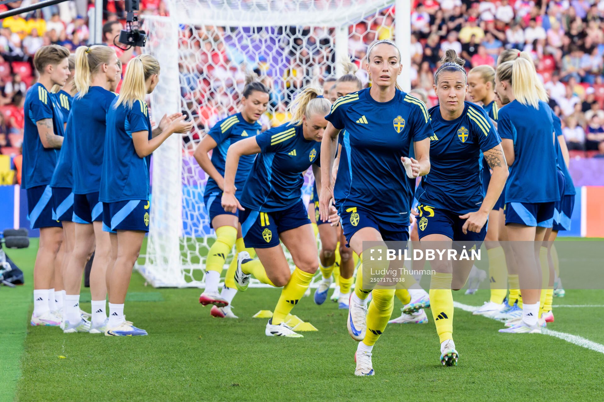 Kosovare Asllani