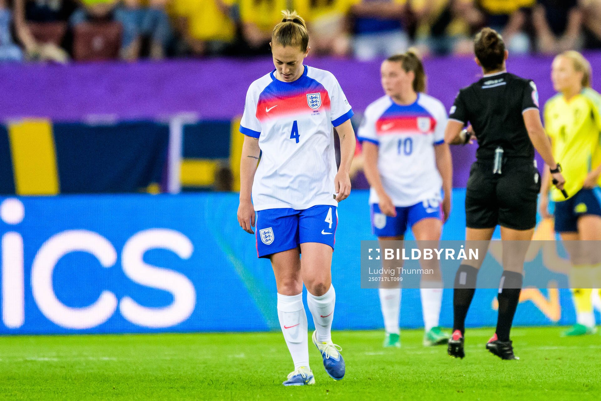 Keira Walsh of England looks dejected