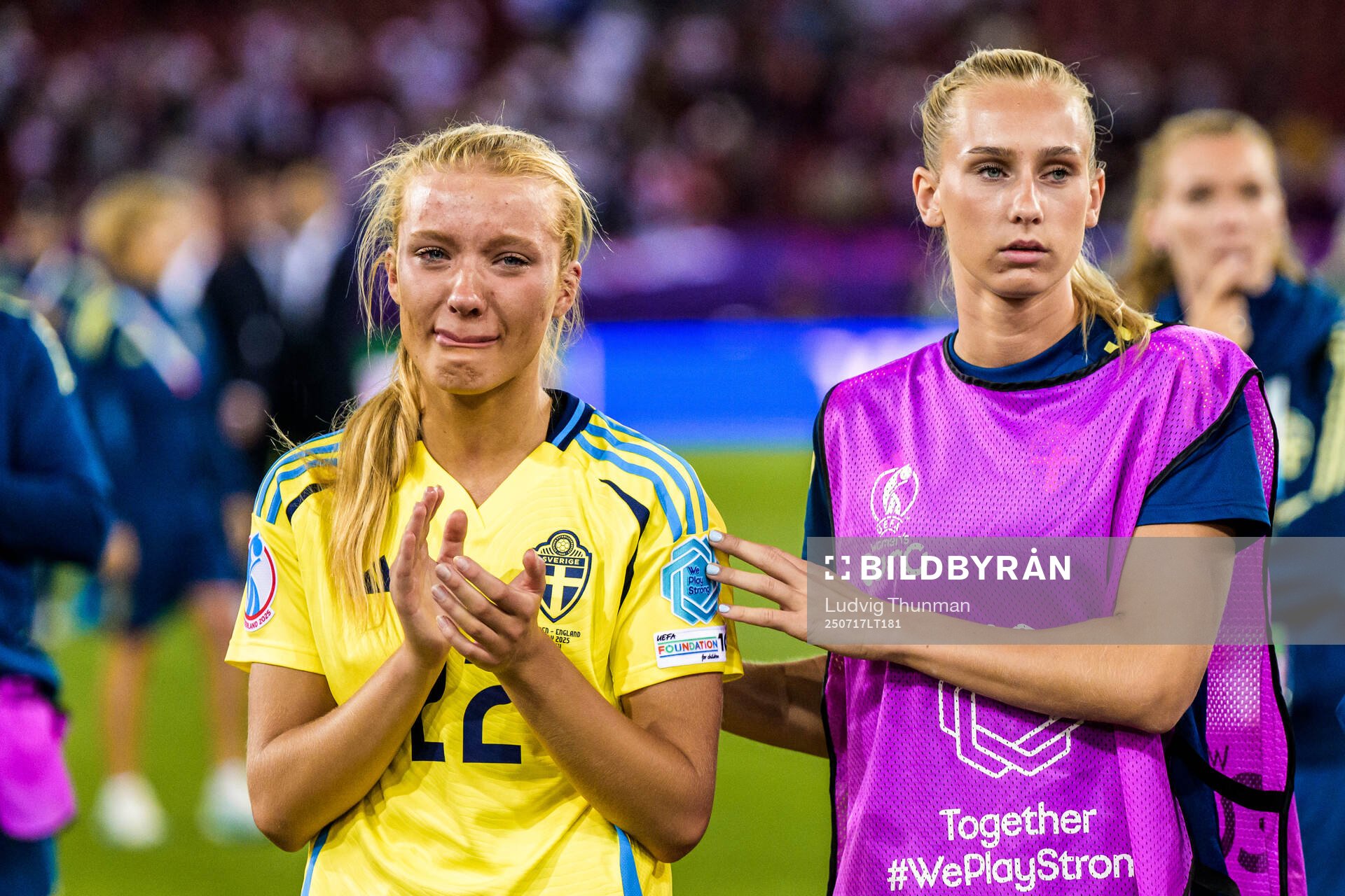Smilla Holmberg and Ellen Wangerheim of Sweden looks
