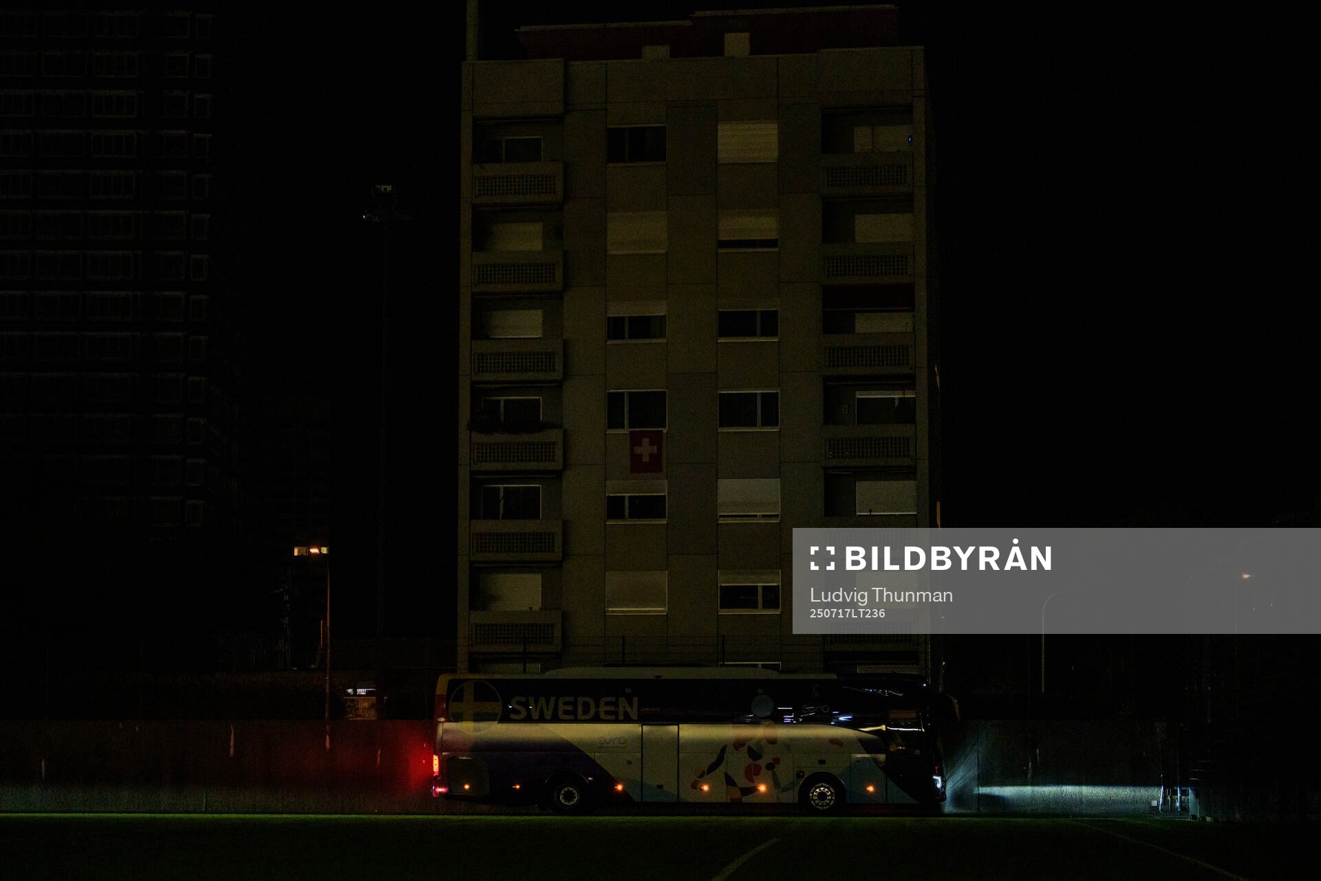 The player buss for Sweden leaves the stadium