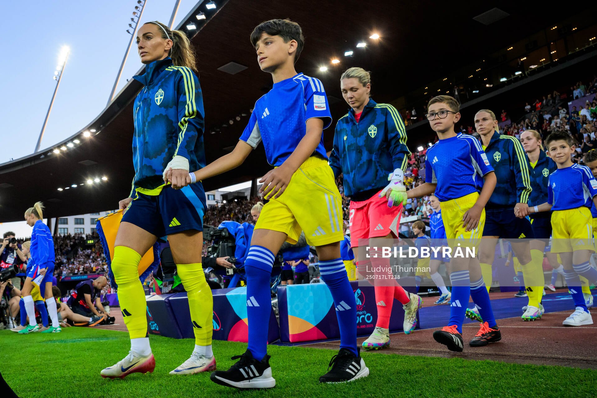 Kosovare Asllani of Sweden enters the pitch