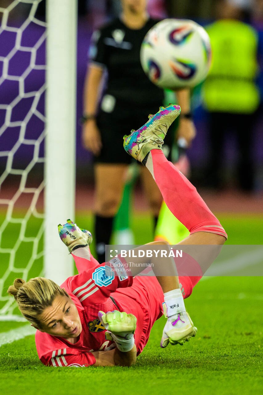 Goalkeeper Jennifer Falk of Sweden