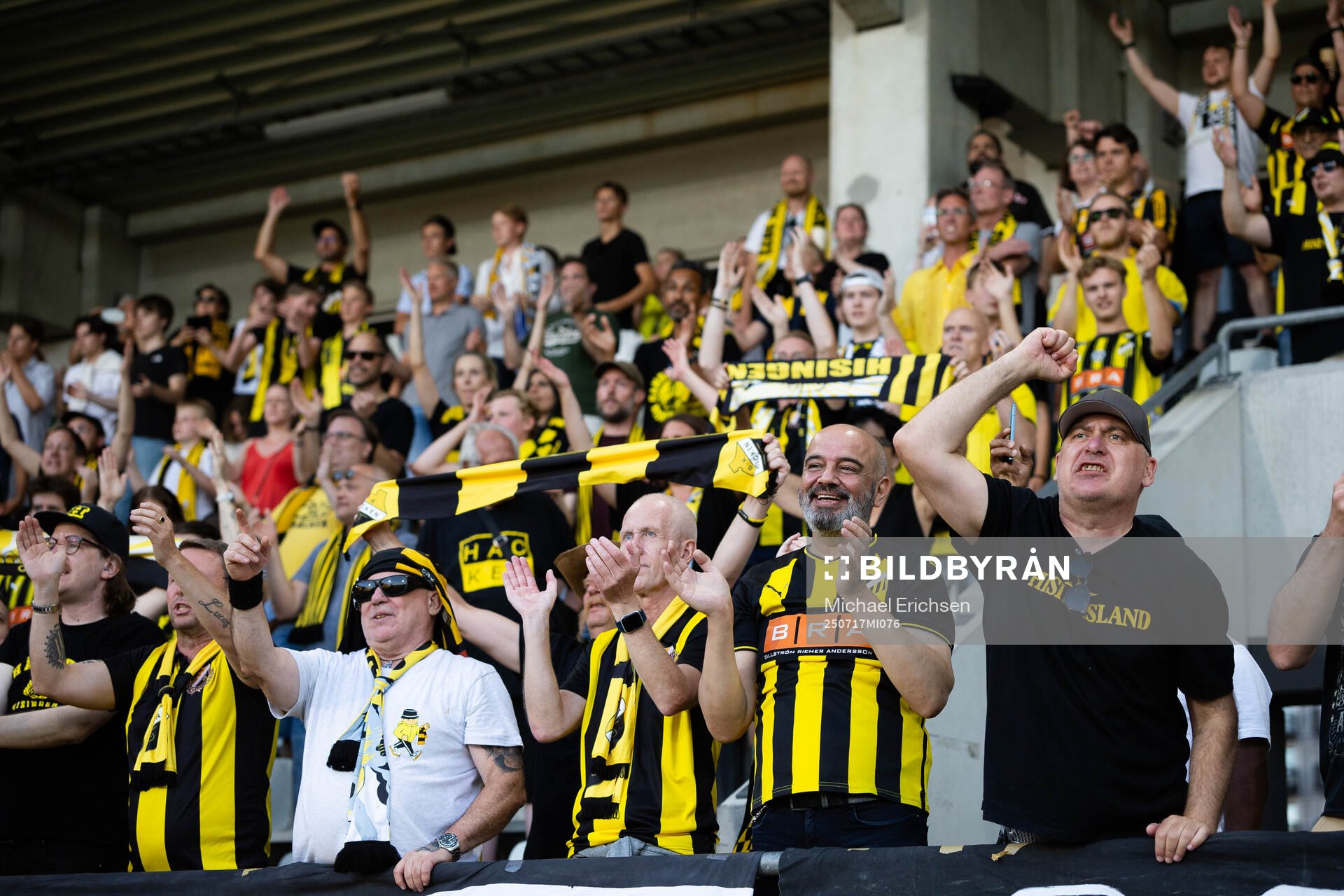 Supporters of Häcken celebrate