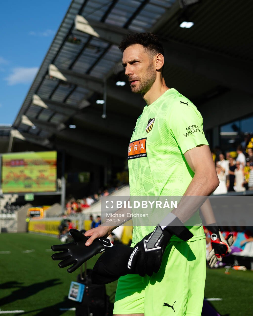 Goalkeeper Etrit Berisha of Häcken