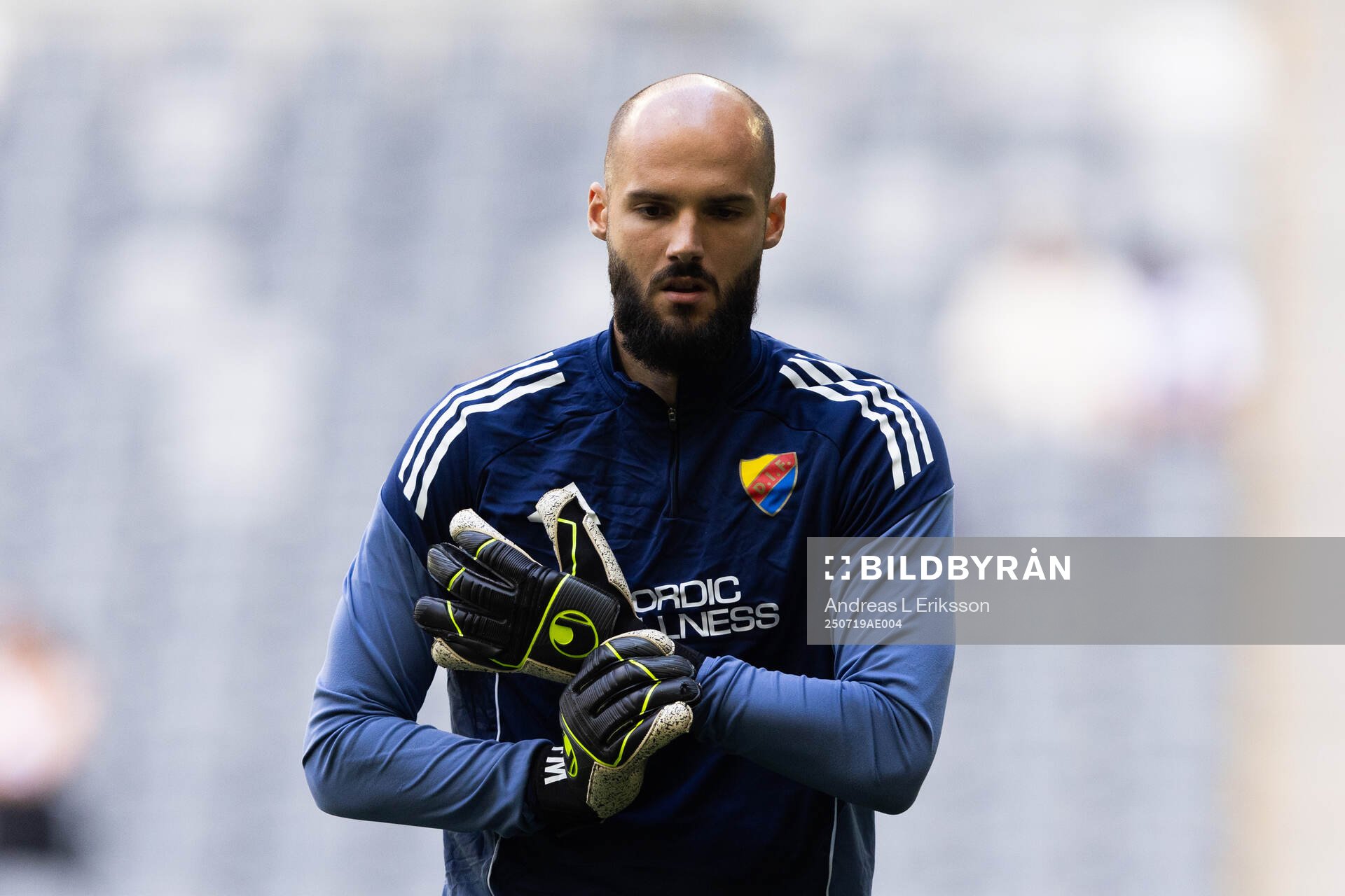 Djurgårdens målvakt Filip Manojlovic