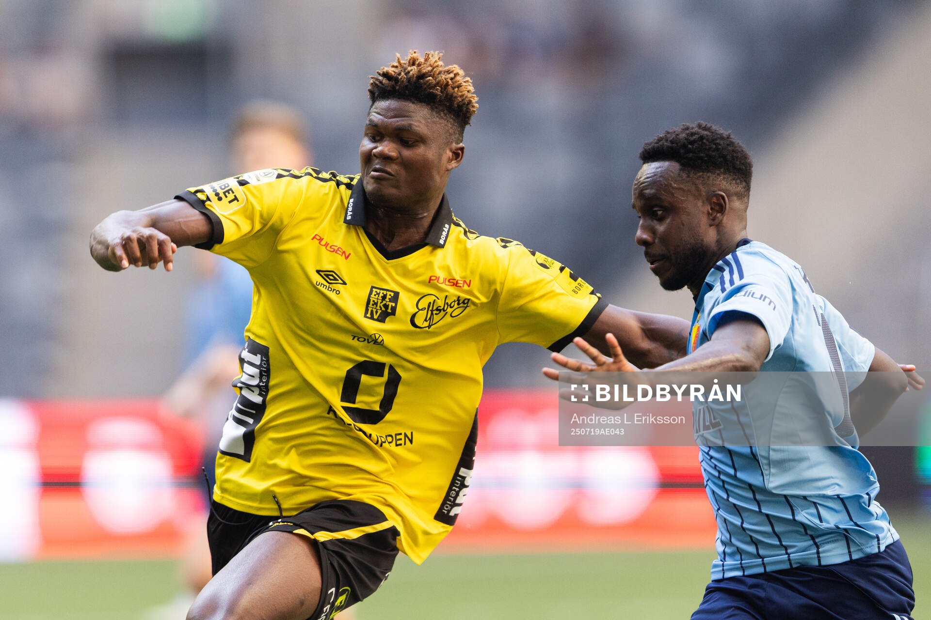 Elfsborgs Terry Yegbe och Djurgårdens Tokmac Nguen