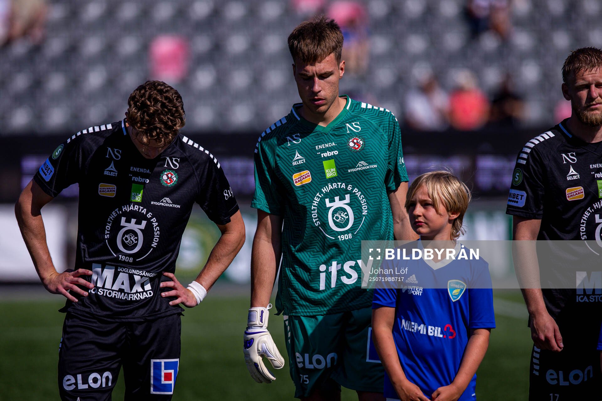 Örebros Jakub Ojrzyński innan fotbollsmatchen i