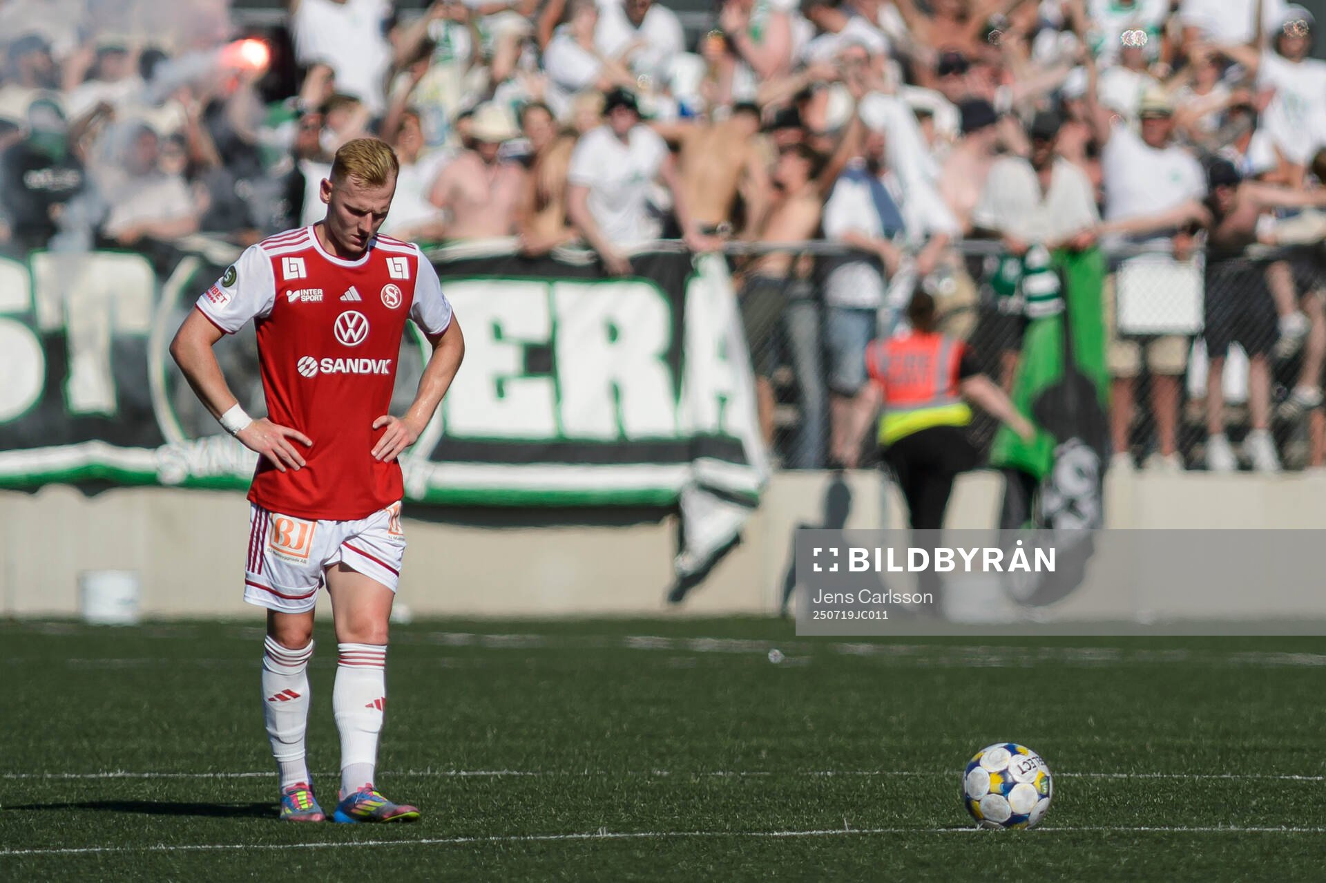 Sandvikens IFs Christopher Redenstrand deppar