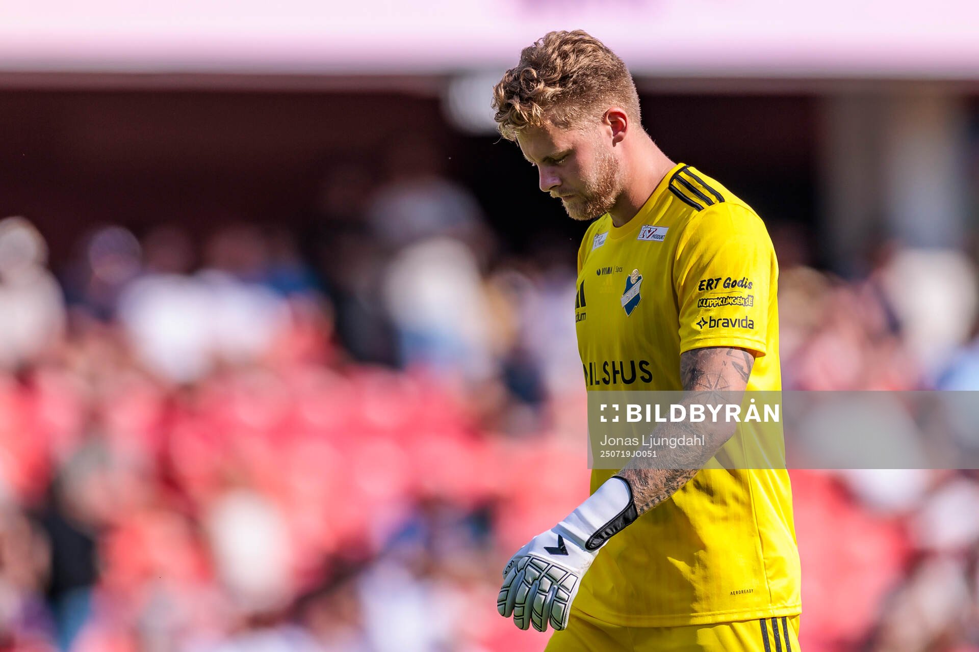 Östers Robin Wallinder deppar