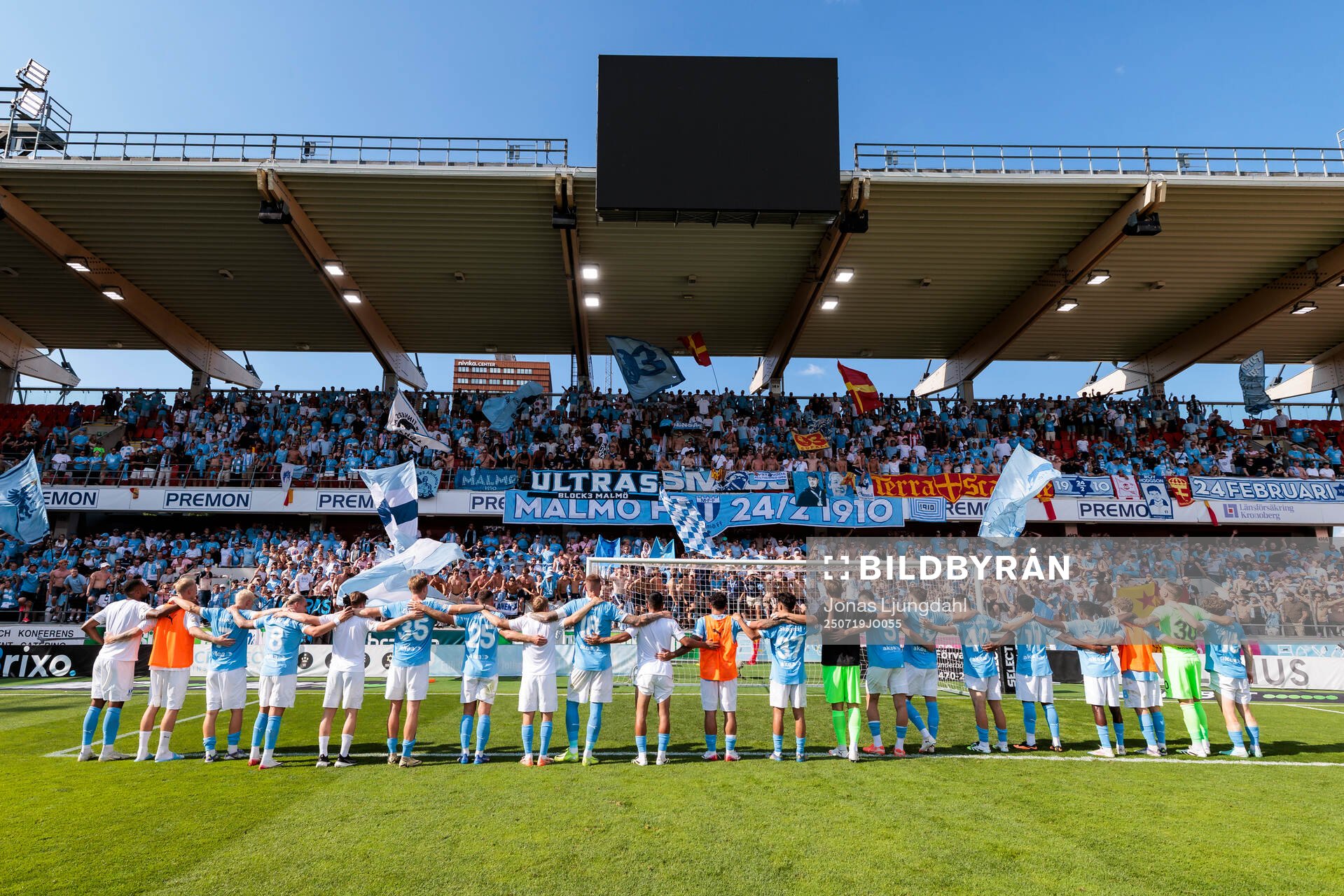 Malmö FFs spelare jublar