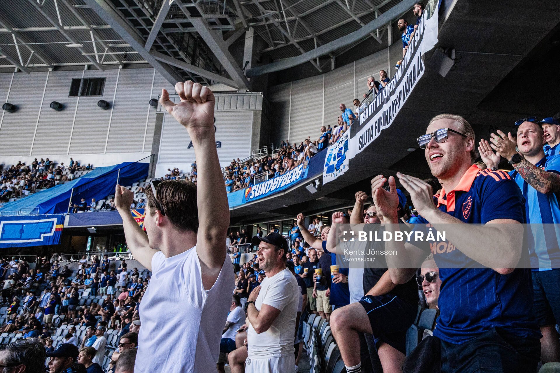Djurgårdens supportrar