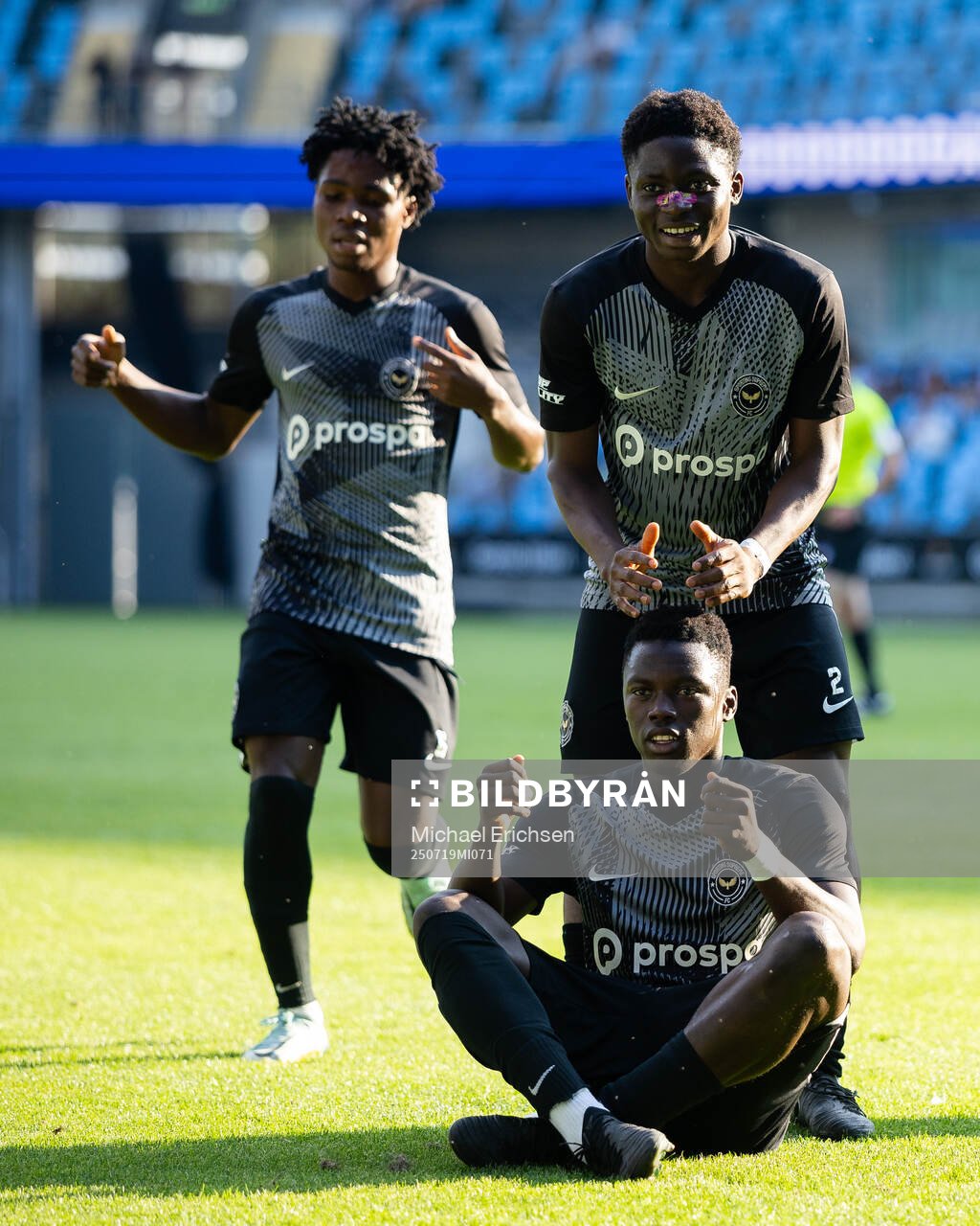 Sporting Supremes Ebrima Manneh jublar