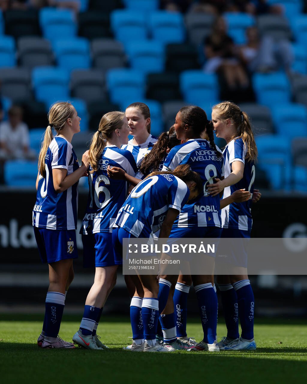 IFK Göteborgs spelare jublar