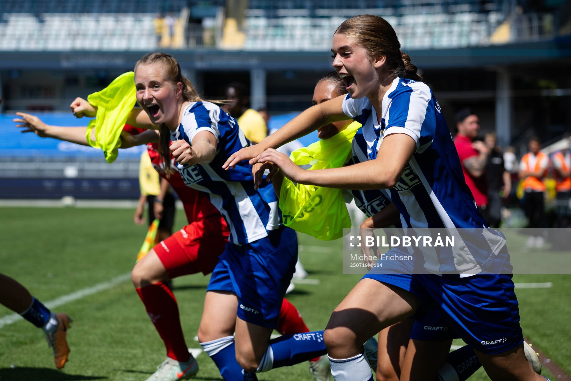 IFK Göteborgs spelare jublar
