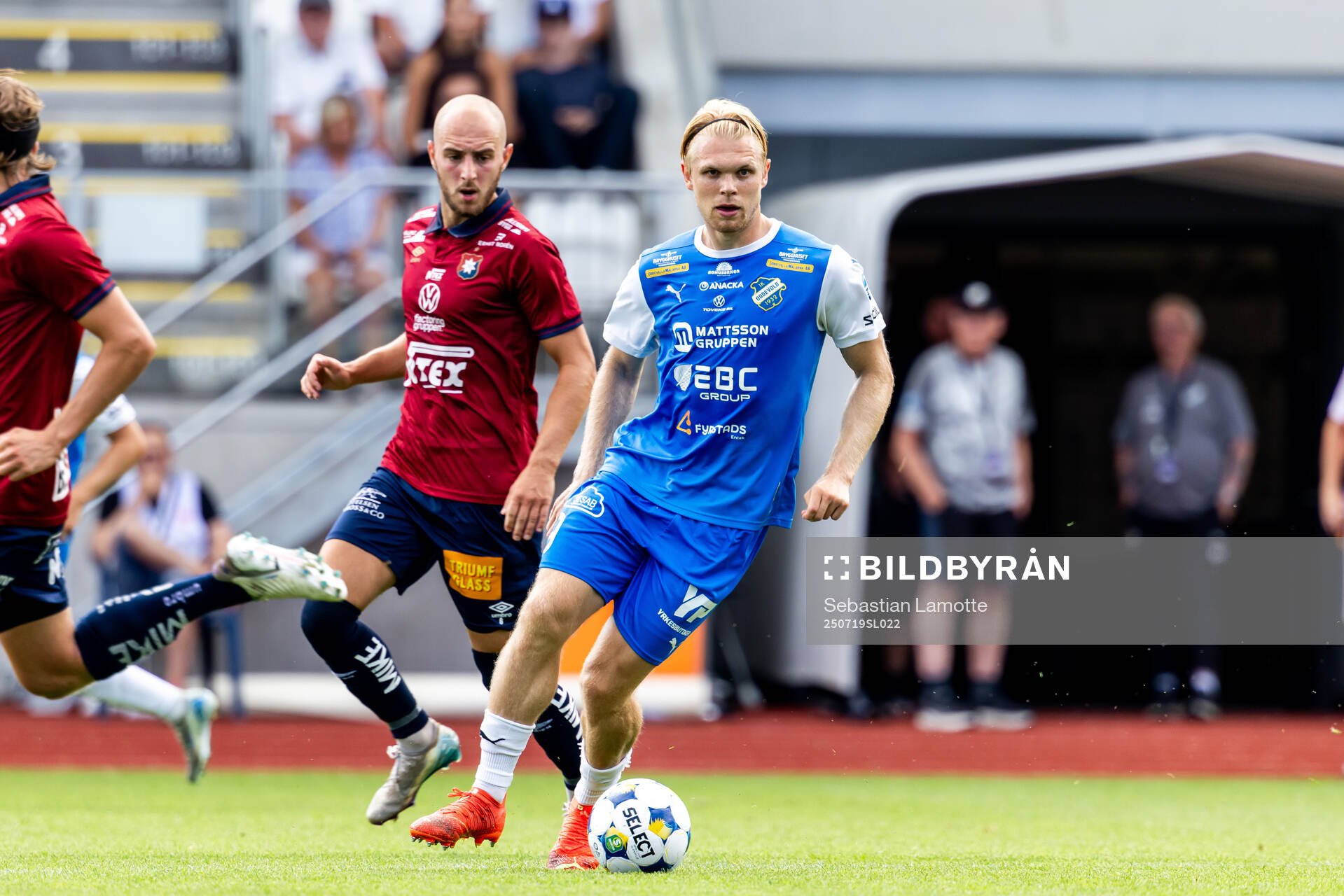 Örgrytes Amel Mujanic och Oddevolds Linus Tornblad
