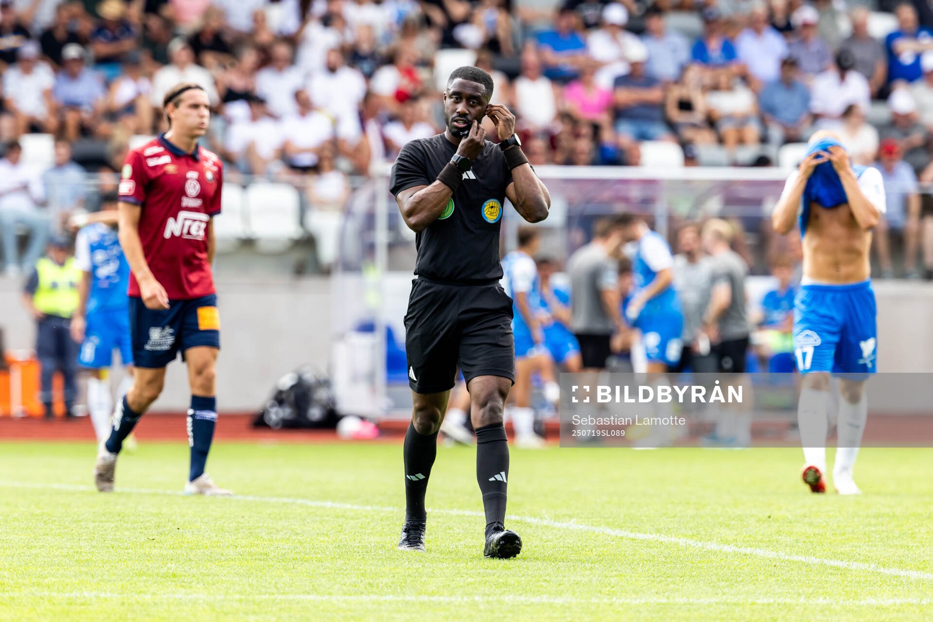 Domare Fredrik Oppong