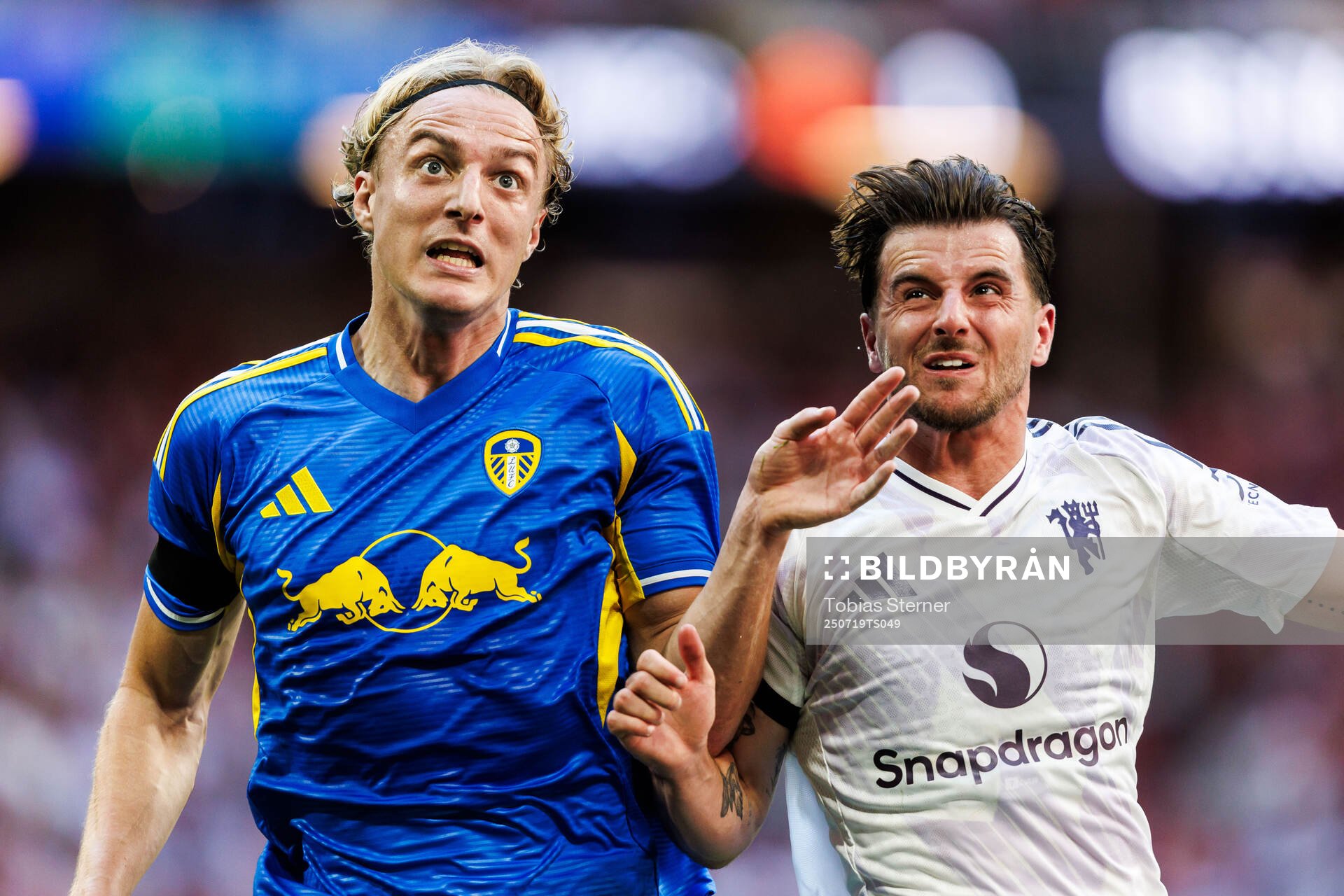 Sebastiaan Bornauw of Leeds United and Mason Mount of