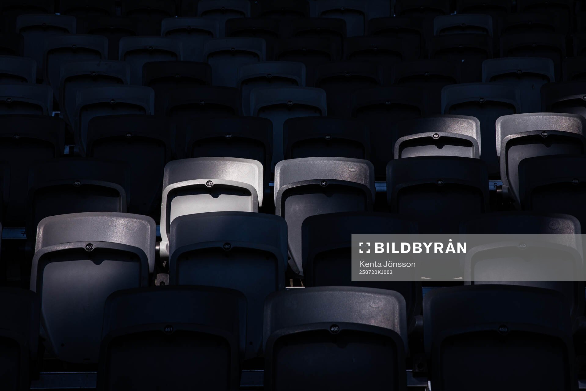 Stolar på läktaren på 3Arena
