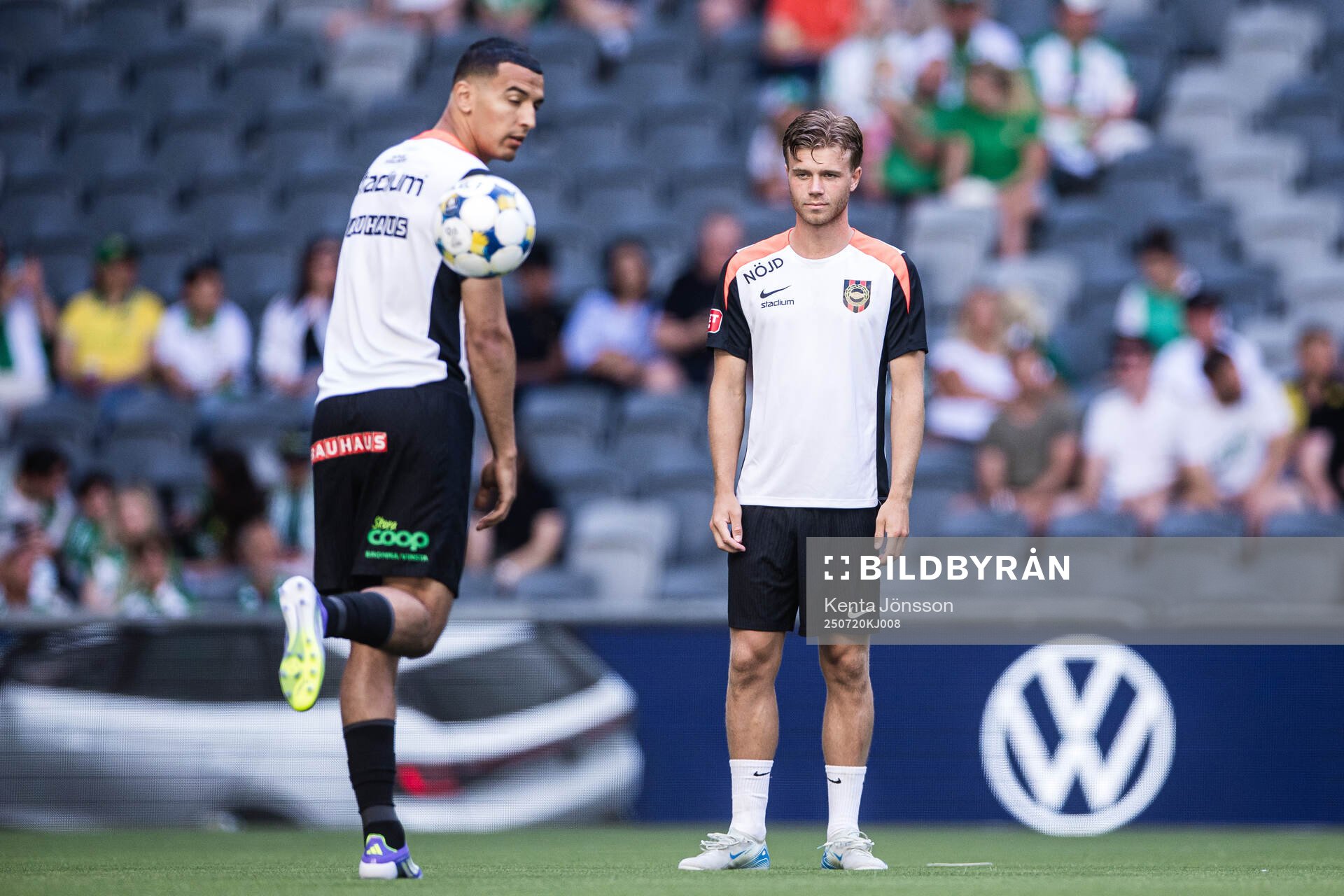 Brommapojkarnas Nabil Bahoui och Wilmer Odefalk