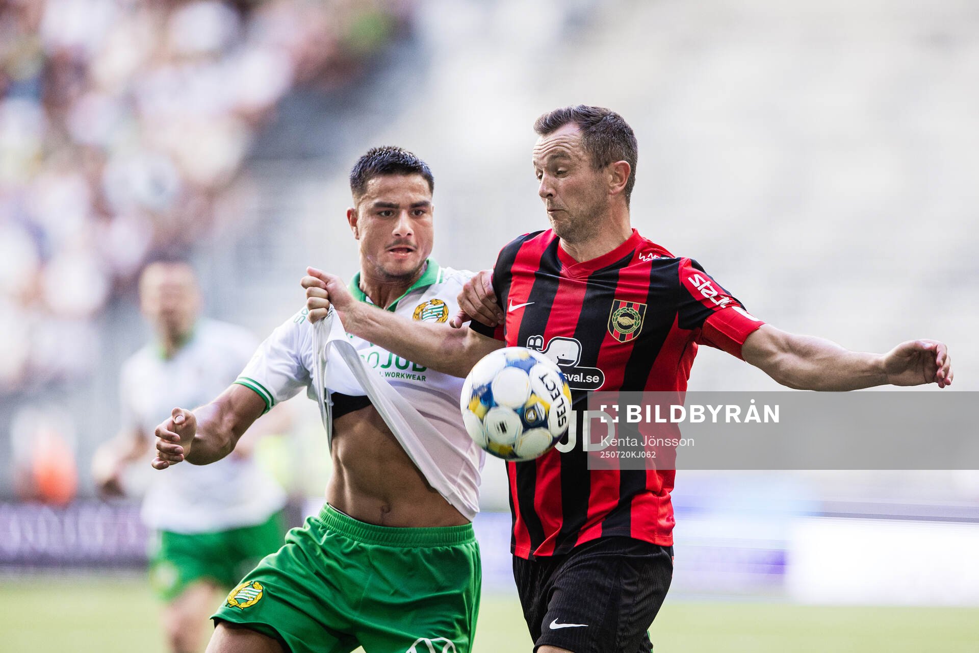 Hammarbys Jusef Erabi och Brommapojkarnas Even Hovland