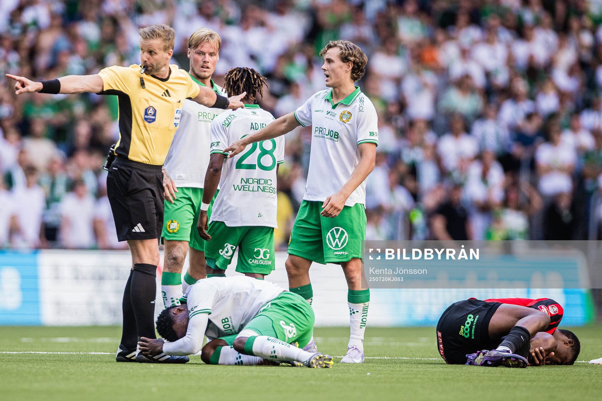 Hammarbys Shaquille Pinas ich Brommapojkarnas Ezekiel