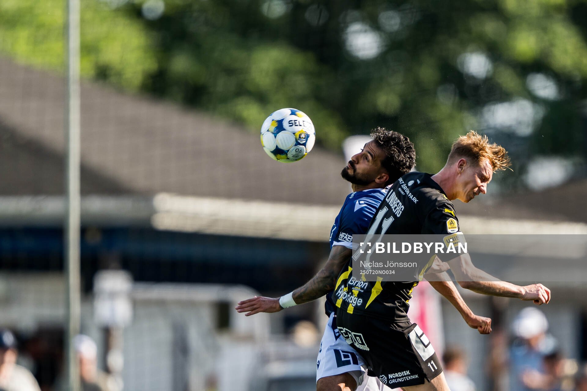Halmstads Malte Persson och Häckens Julius Lindberg