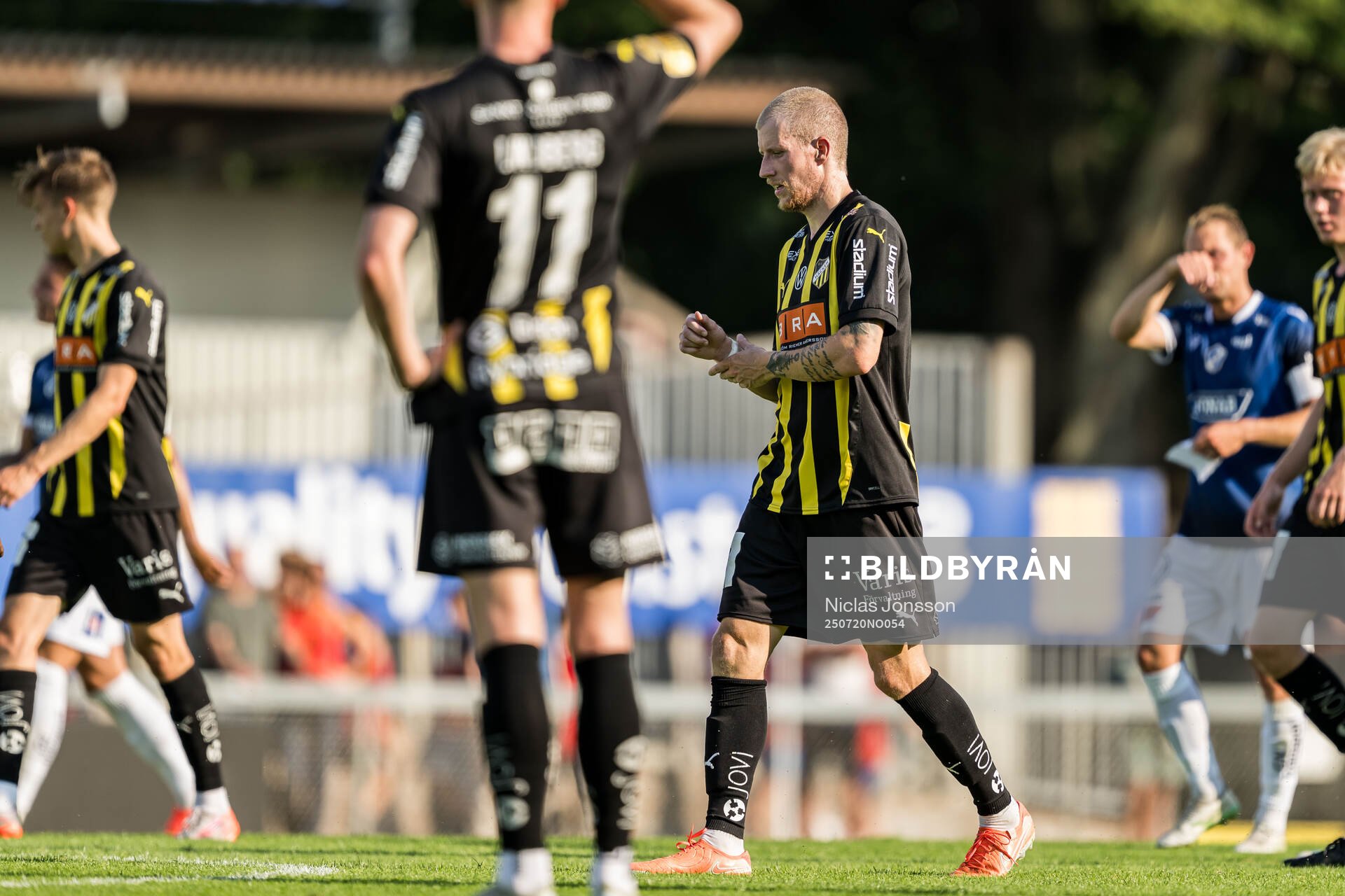 Häckens Simon Gustafson deppar