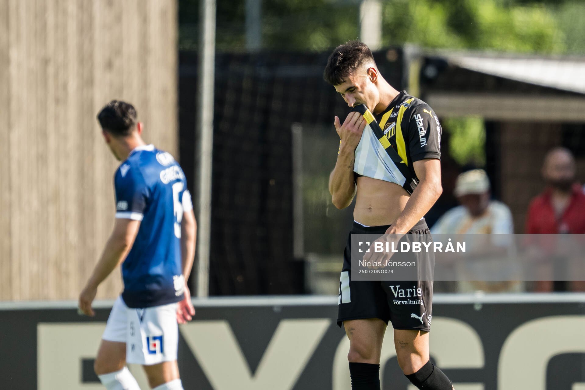 Häckens Srdjan Hrstic deppar