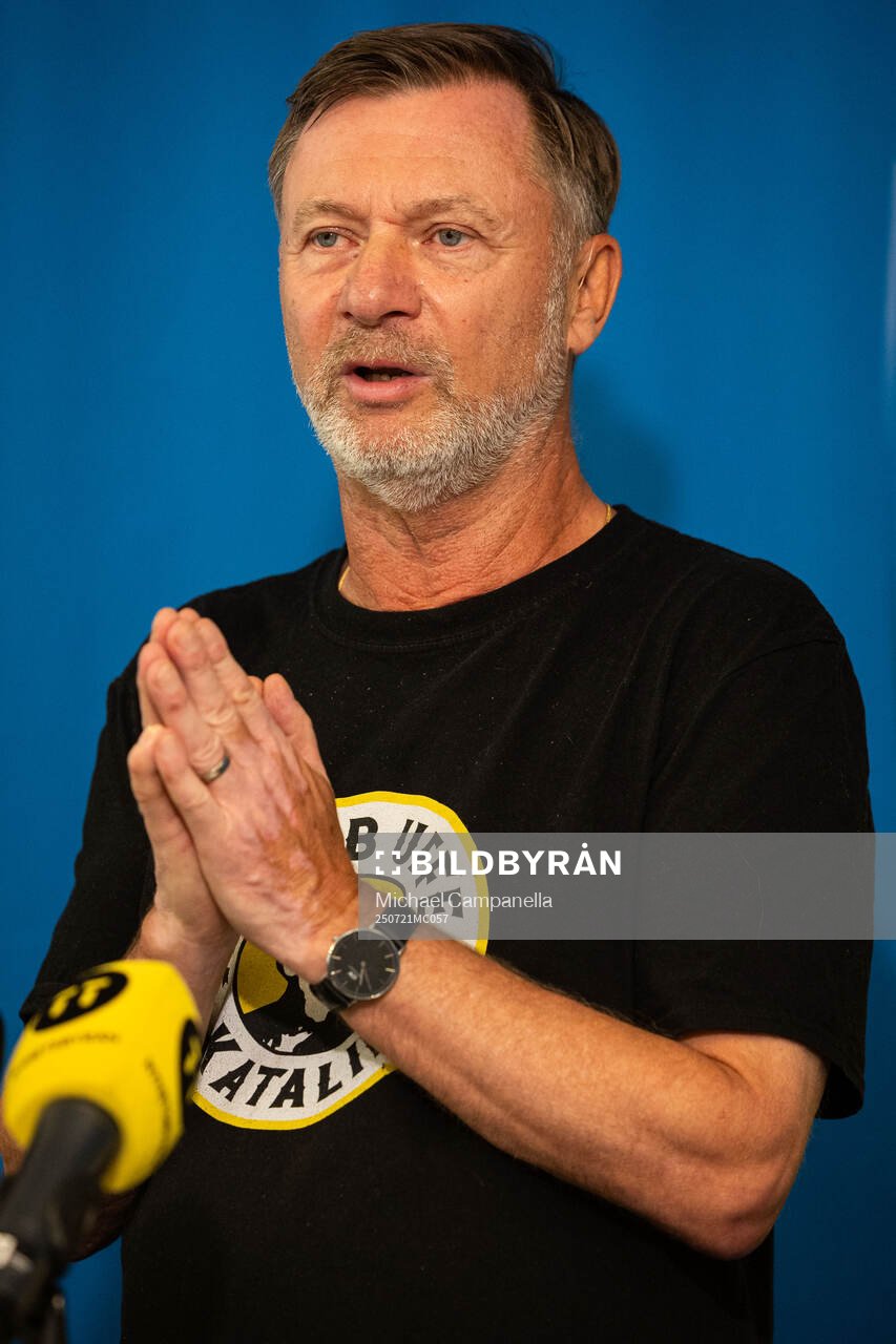 Head coach Peter Gerhardsson of the Swedish women's