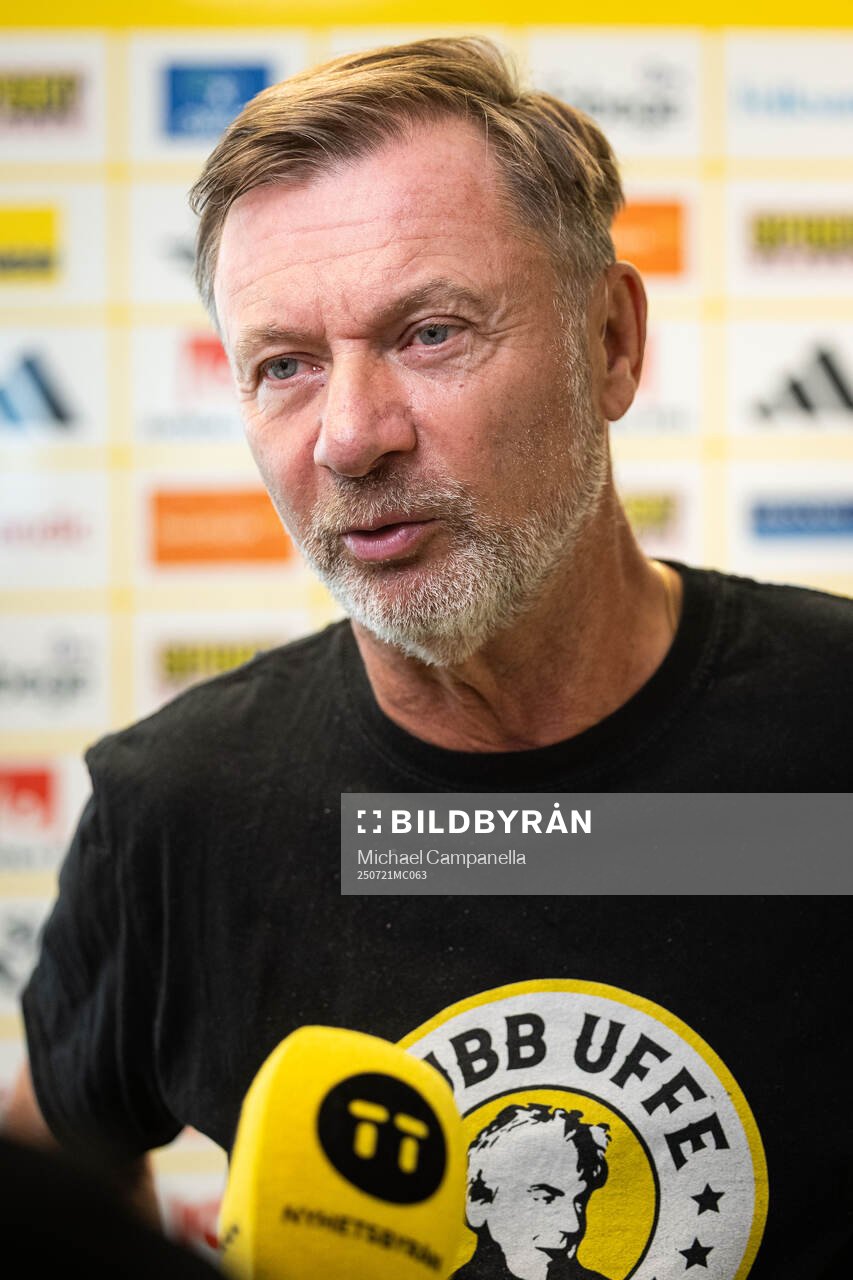 Head coach Peter Gerhardsson of the Swedish women's